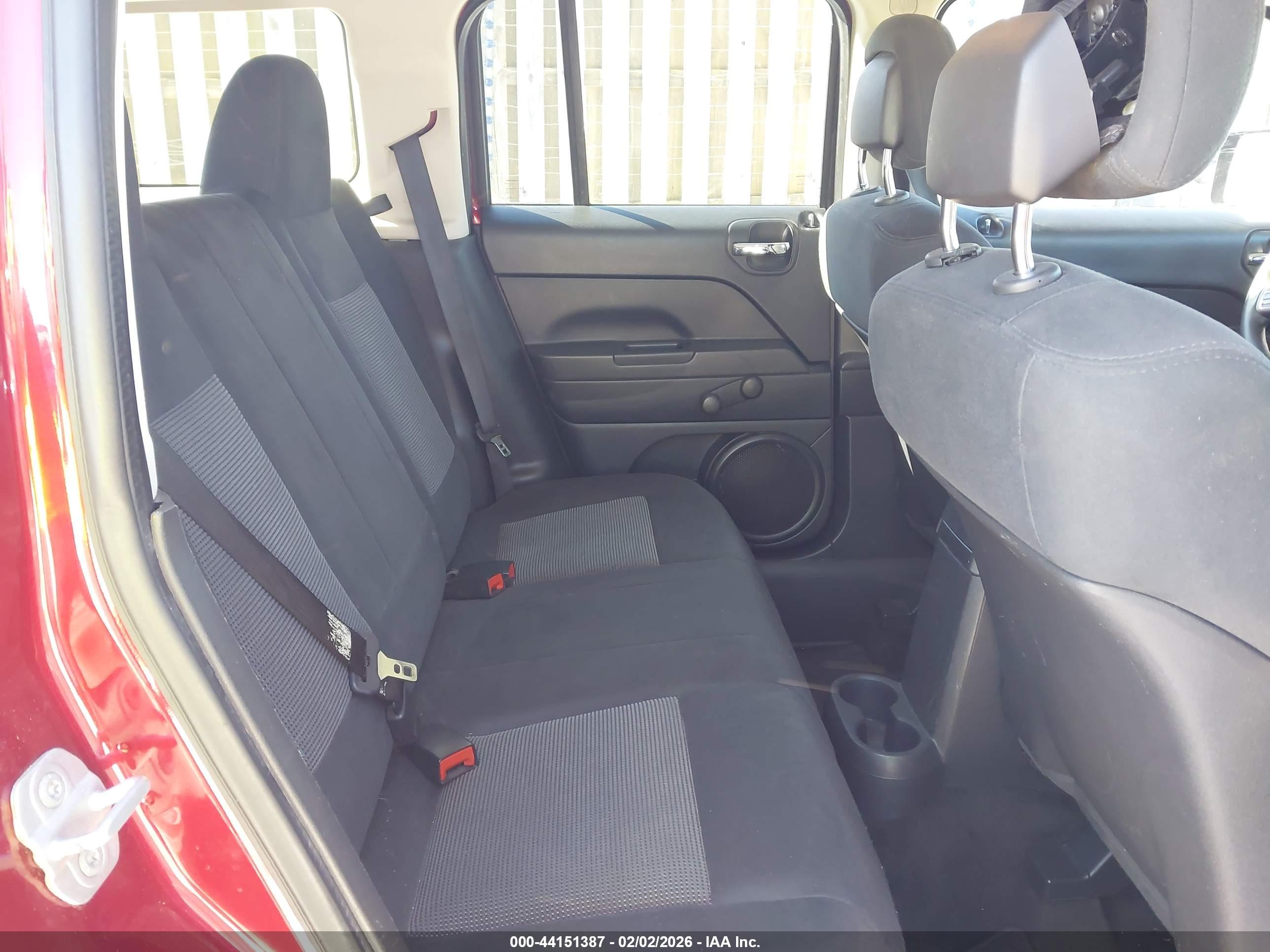 JEEP PATRIOT image 8