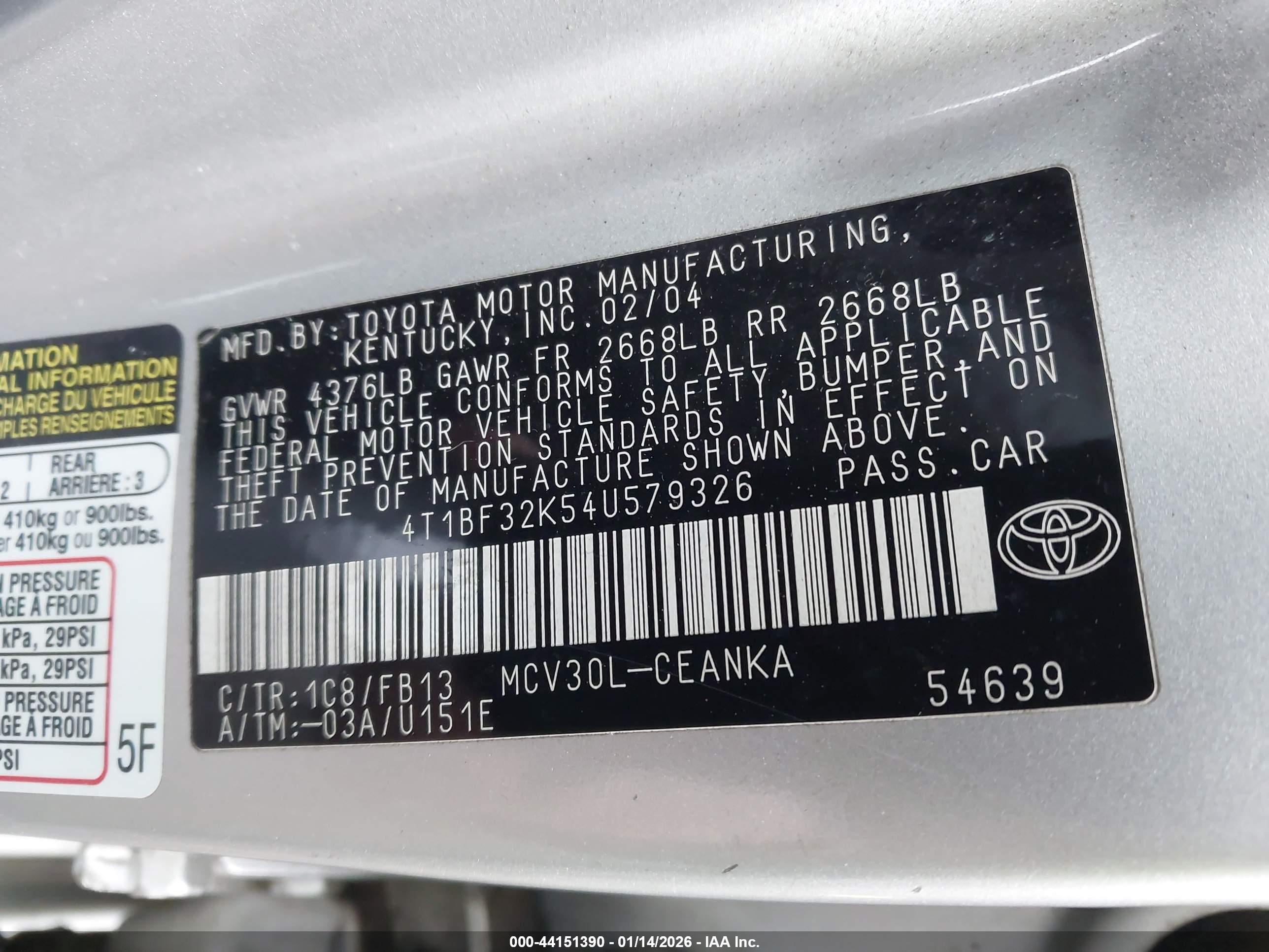 TOYOTA CAMRY image 9