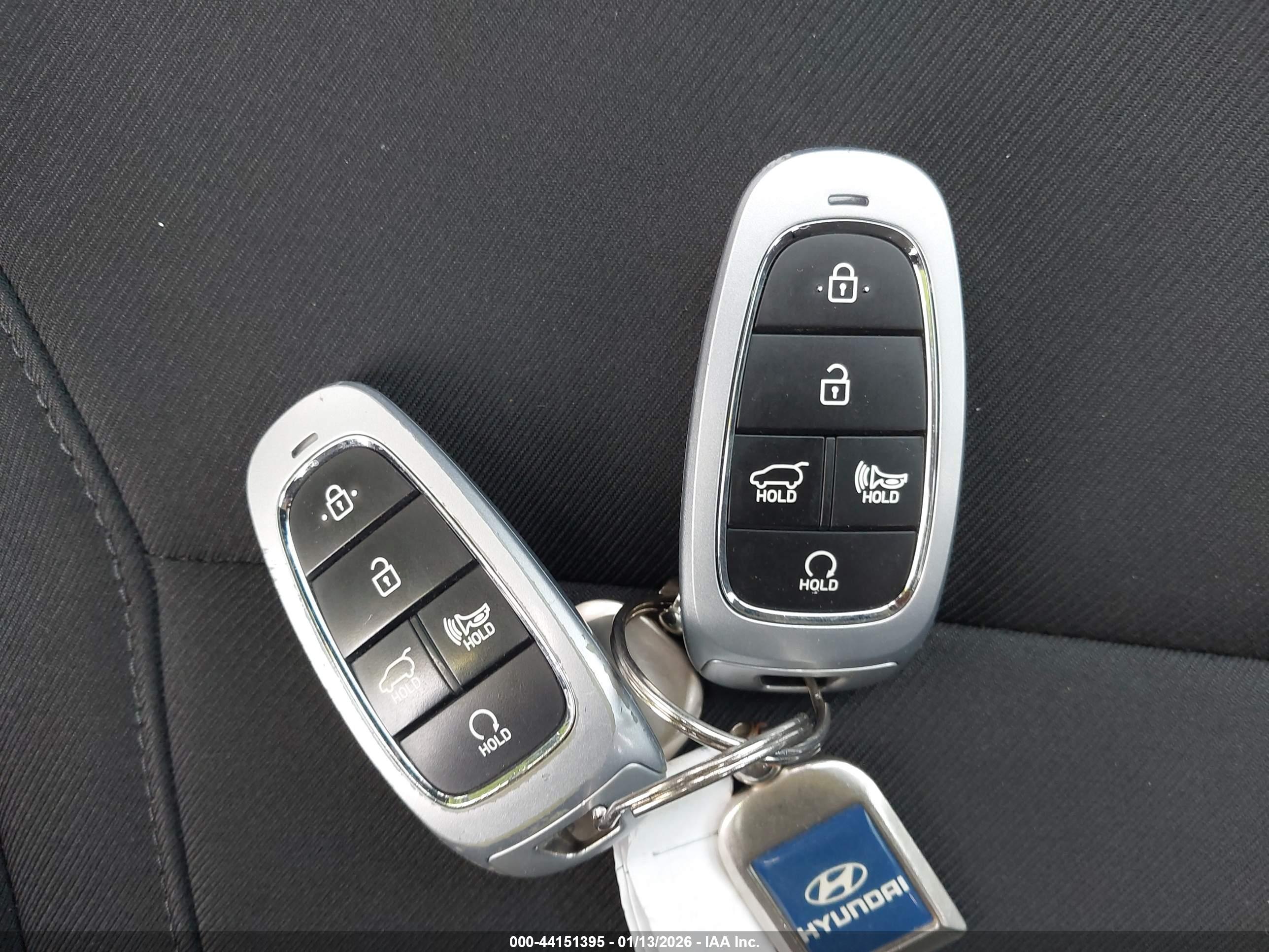 HYUNDAI TUCSON image 11