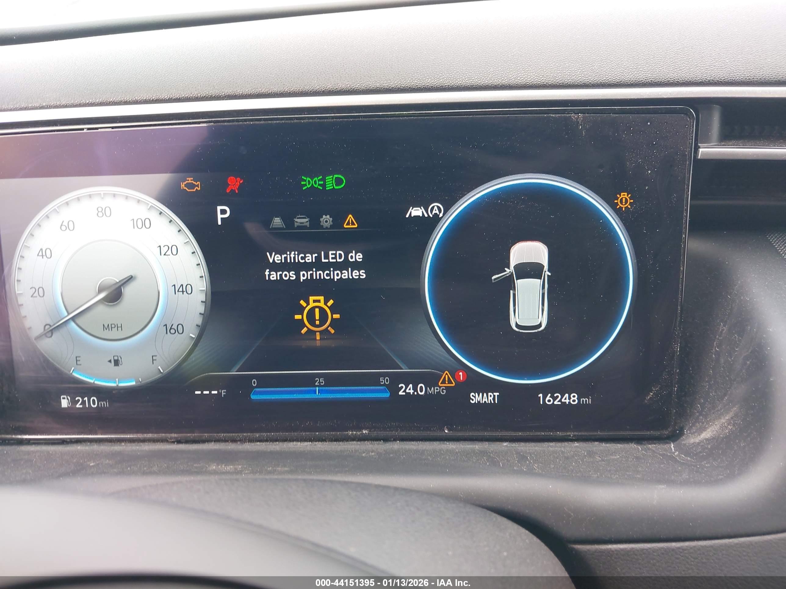 HYUNDAI TUCSON image 7