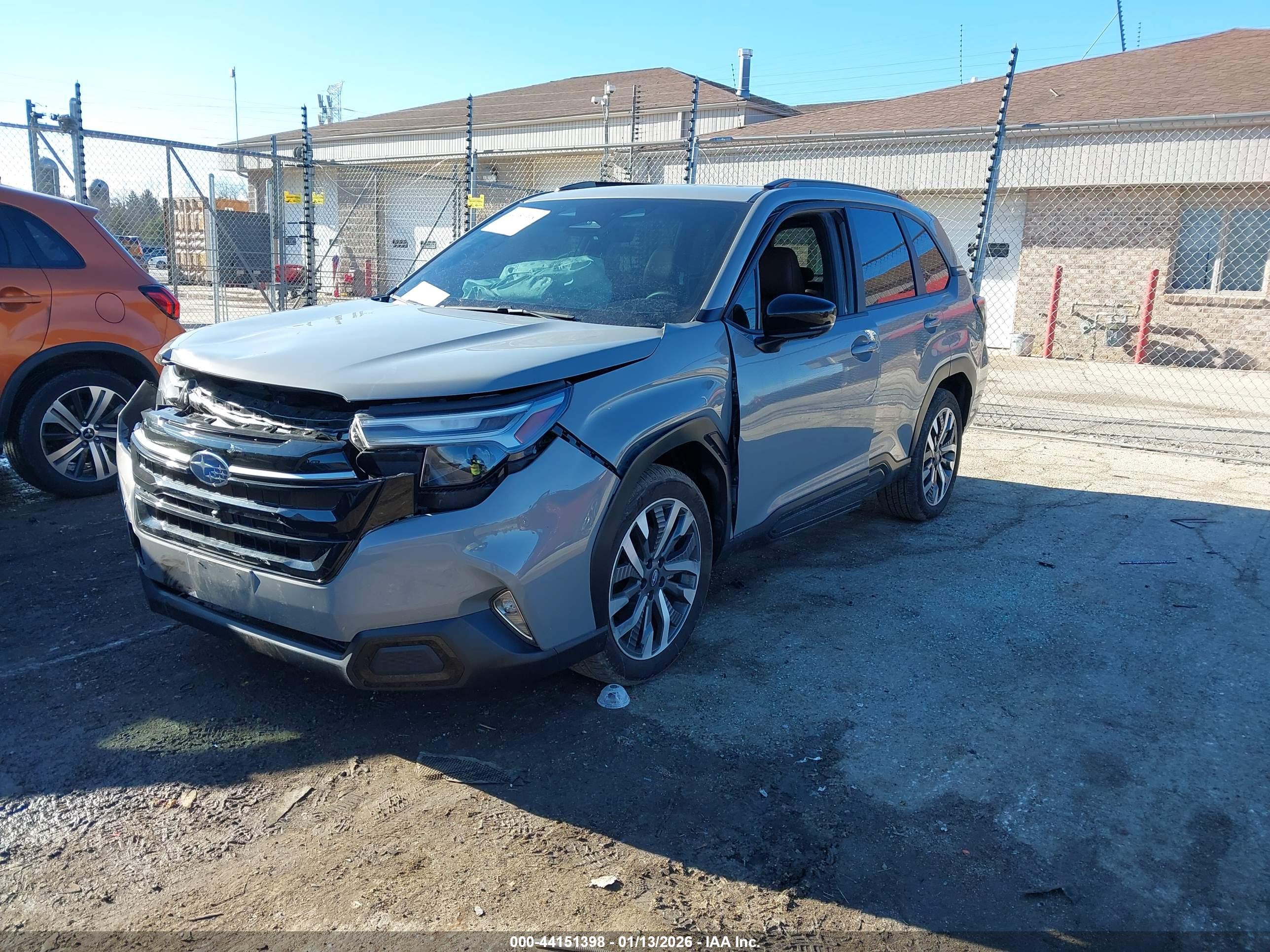 SUBARU FORESTER image 2