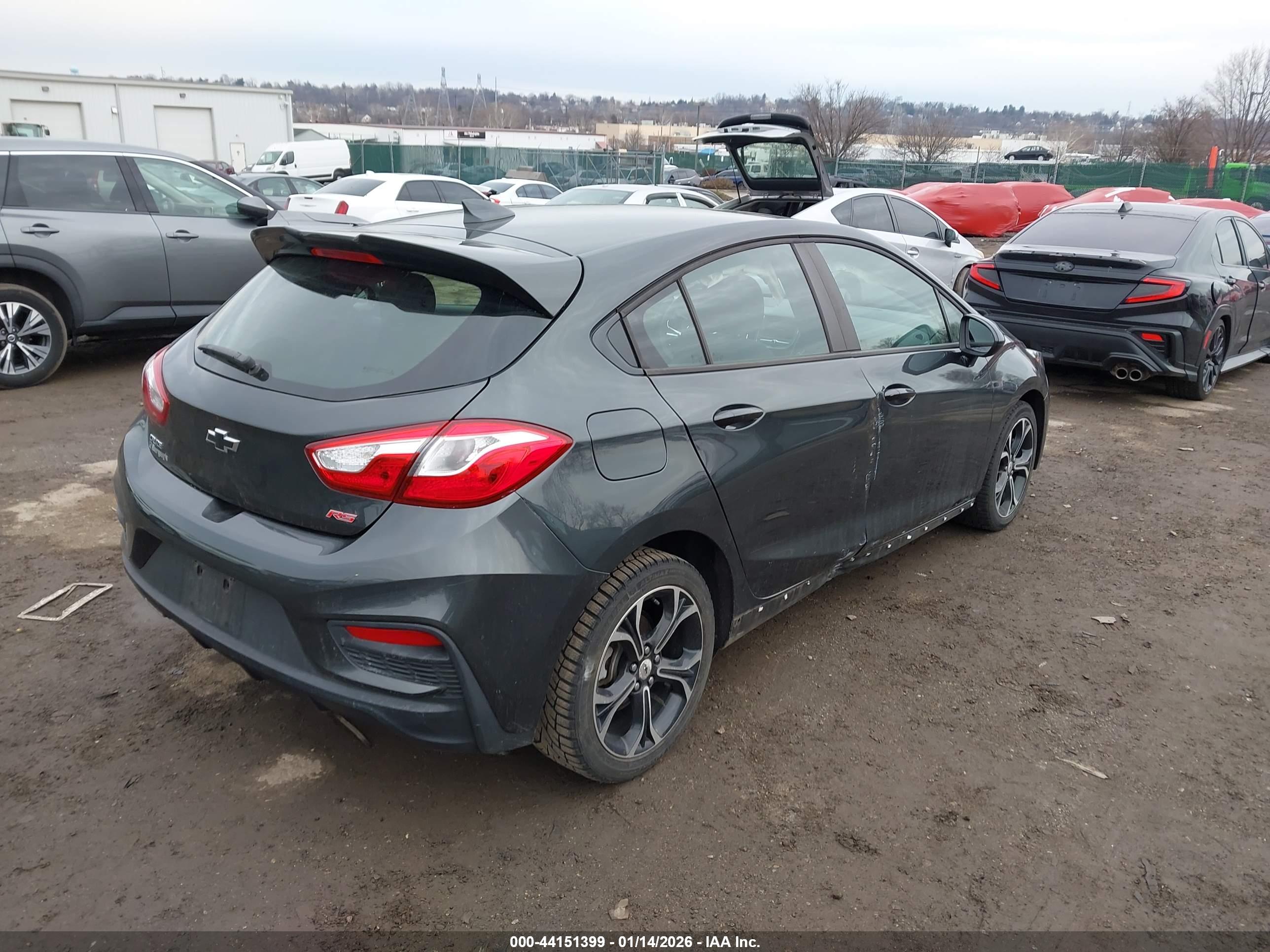 CHEVROLET CRUZE image 4