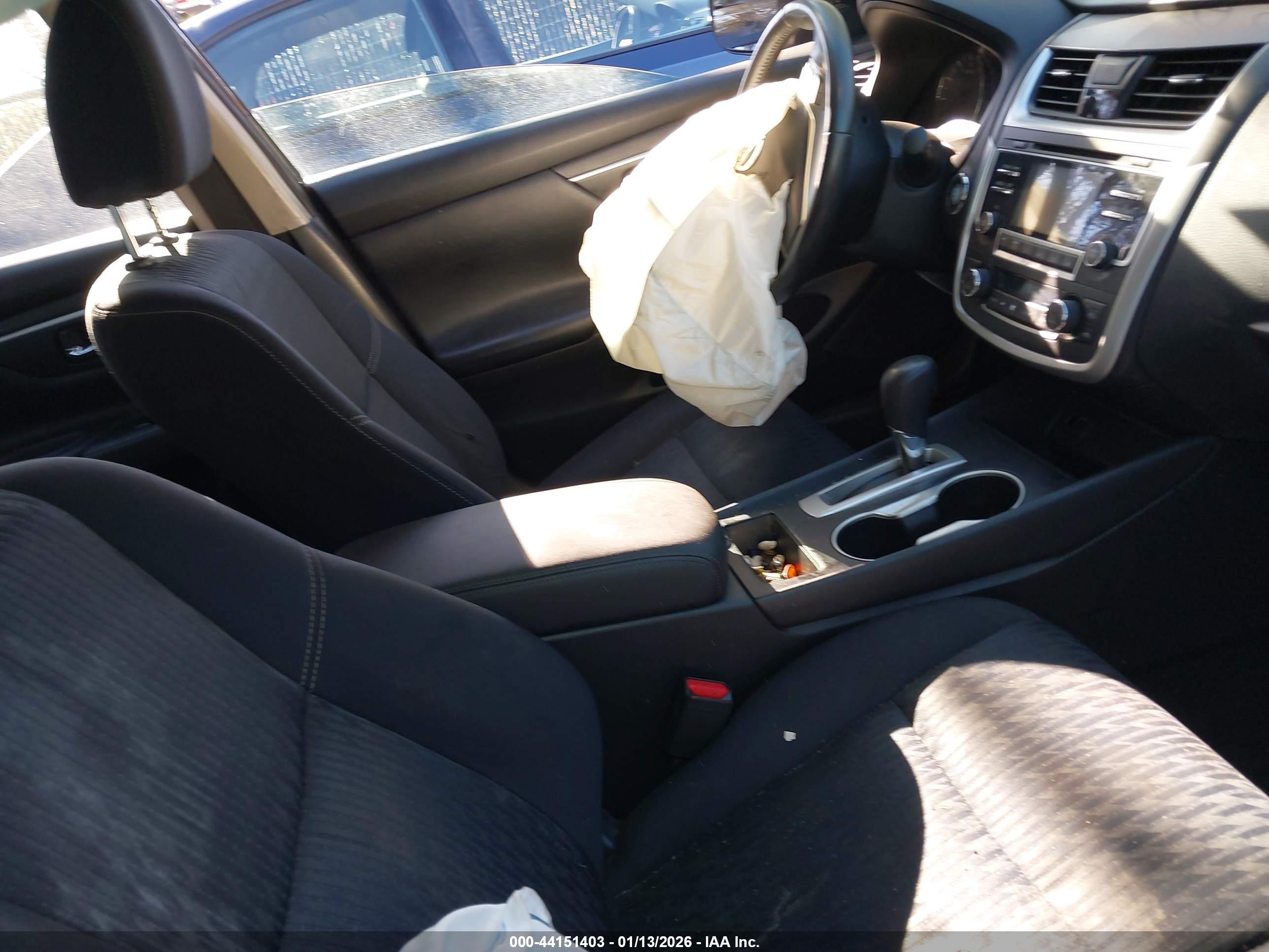 NISSAN ALTIMA image 5