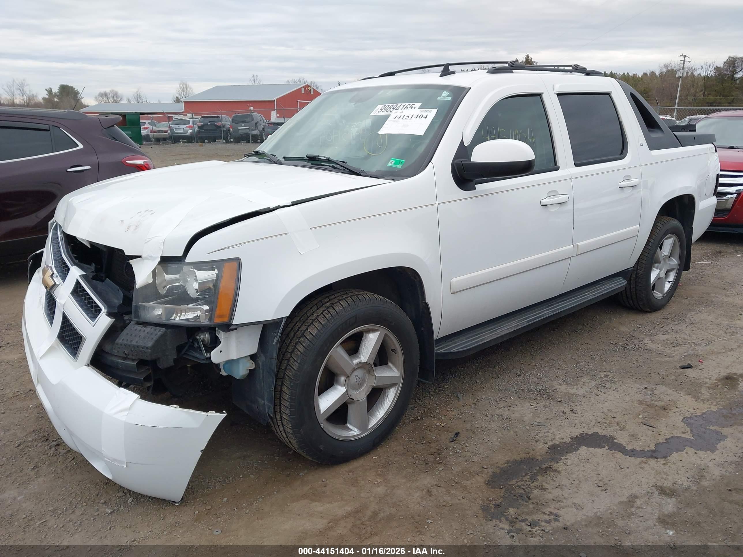 CHEVROLET AVALANCHE image 2