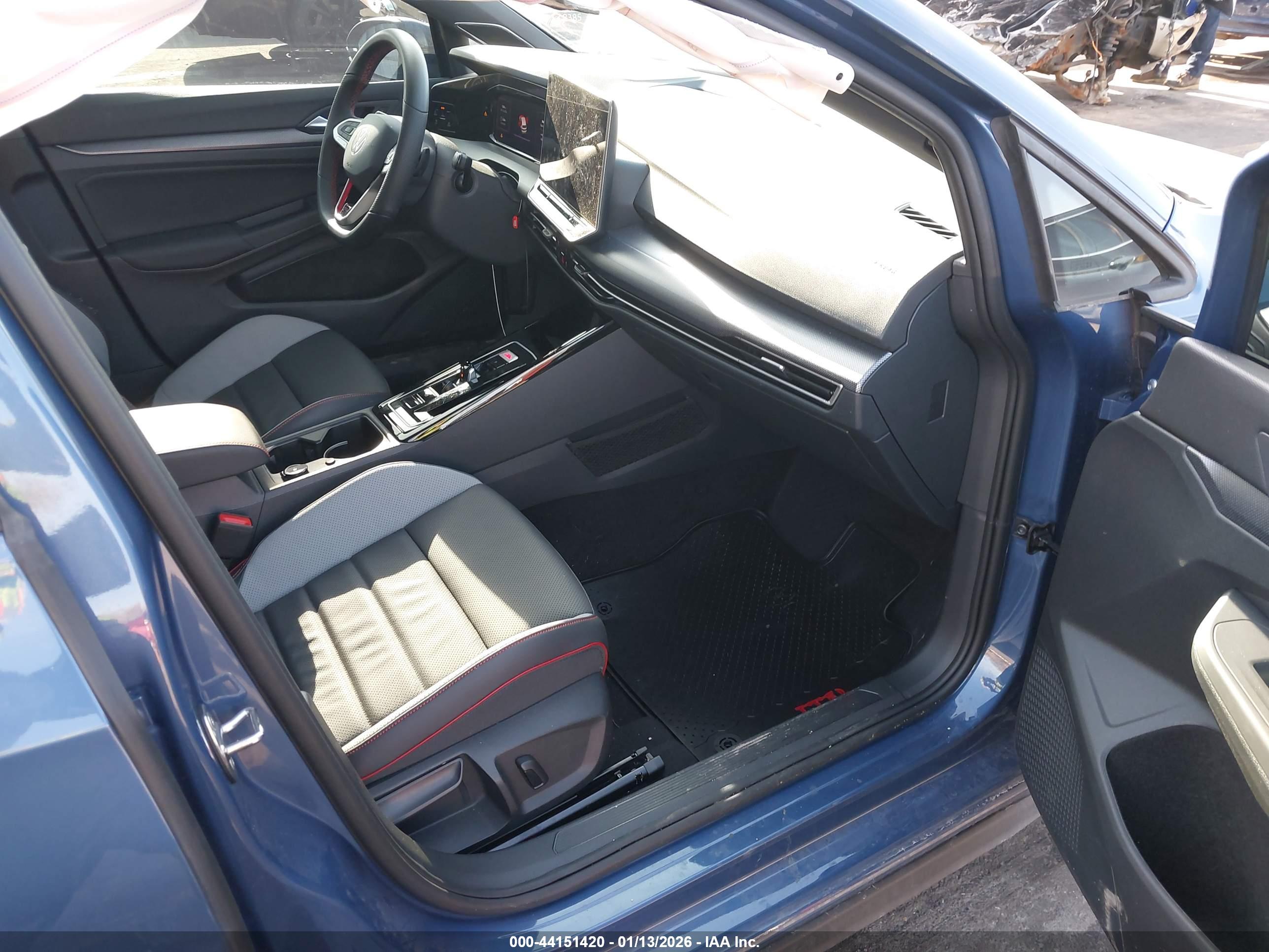 VOLKSWAGEN GOLF image 5