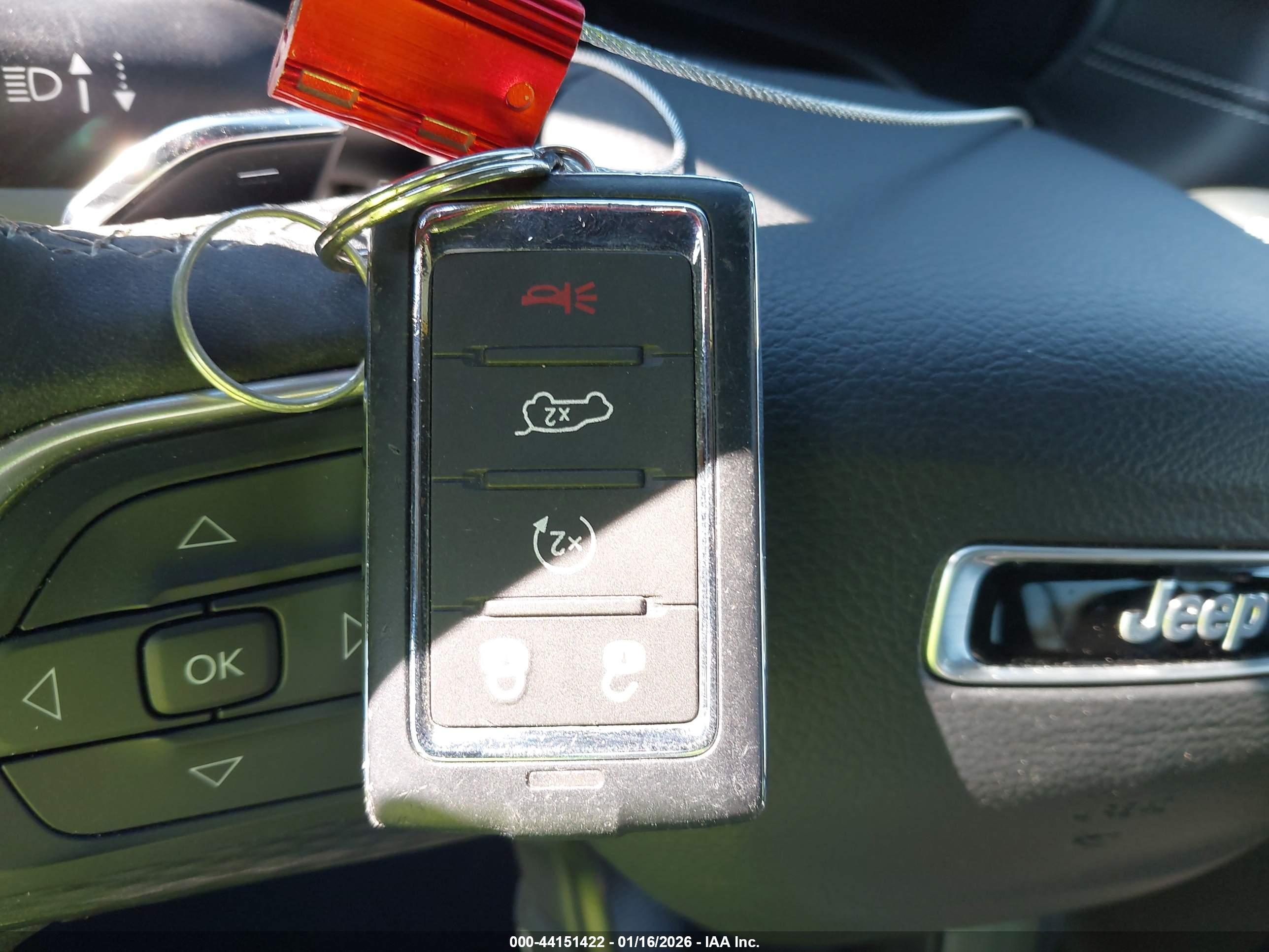 JEEP GRAND image 11
