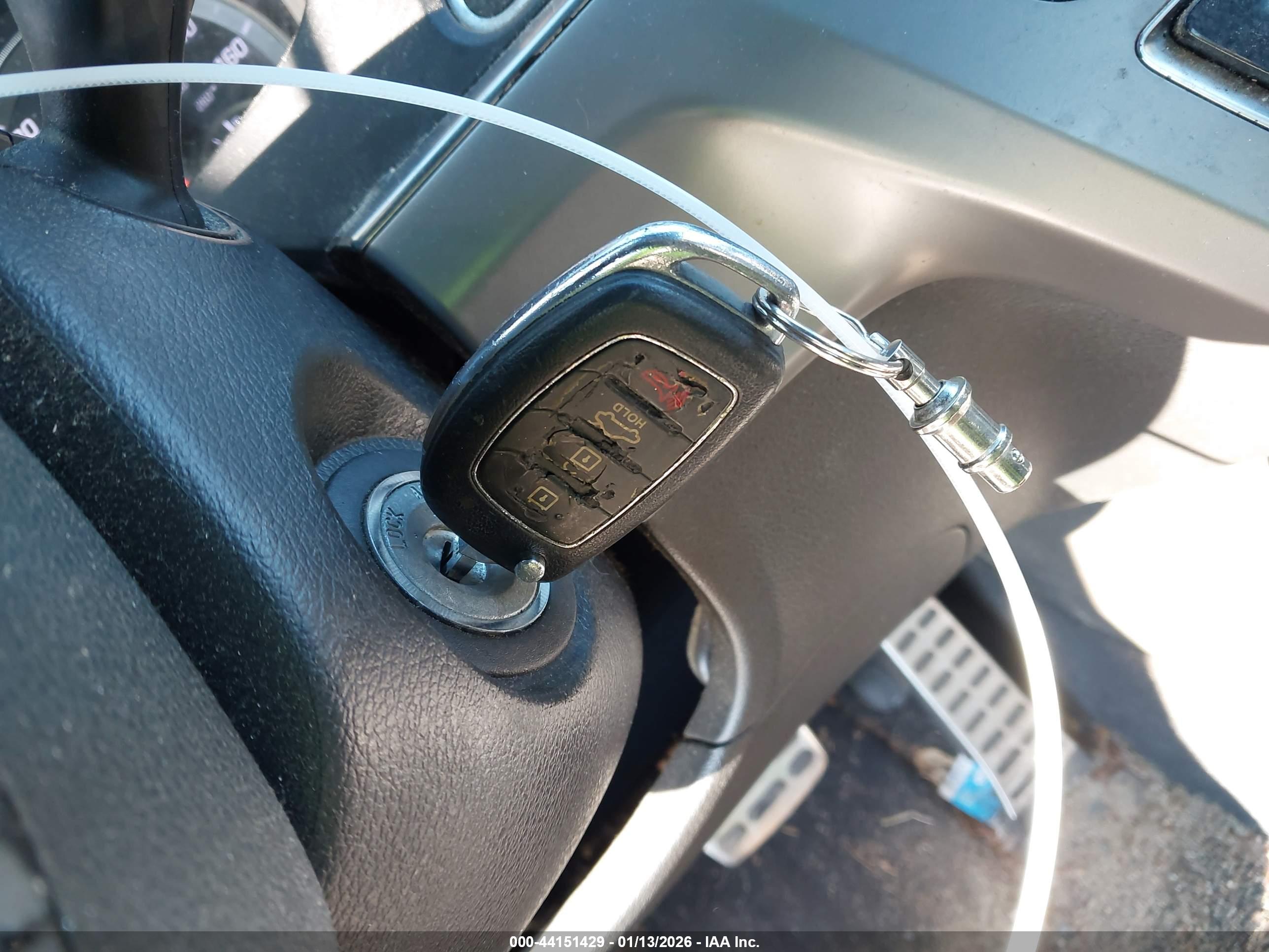 HYUNDAI SONATA image 11