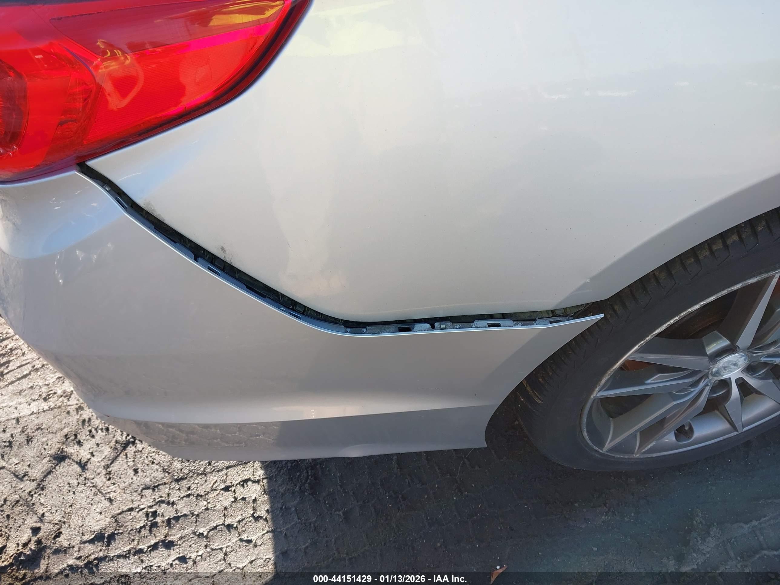 HYUNDAI SONATA image 6