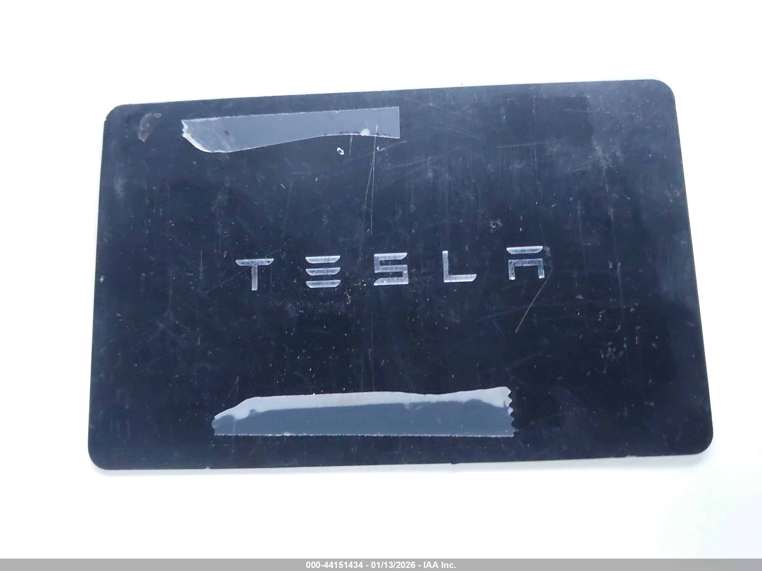 TESLA MODEL image 11