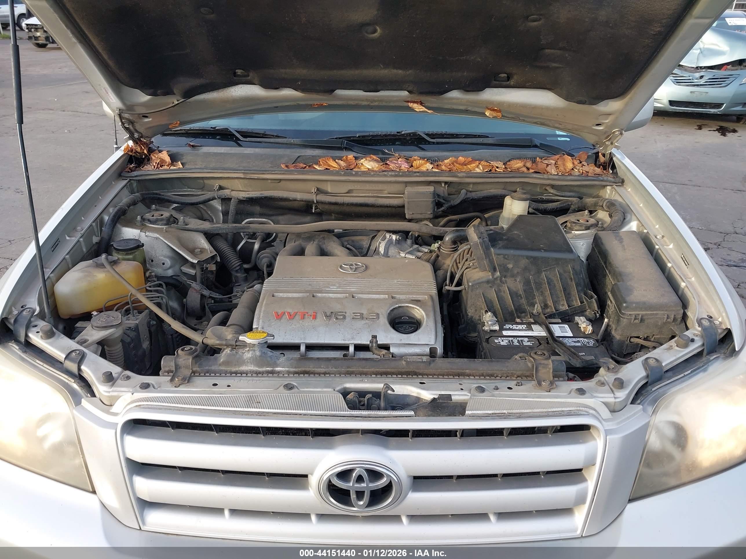 TOYOTA HIGHLANDER image 10