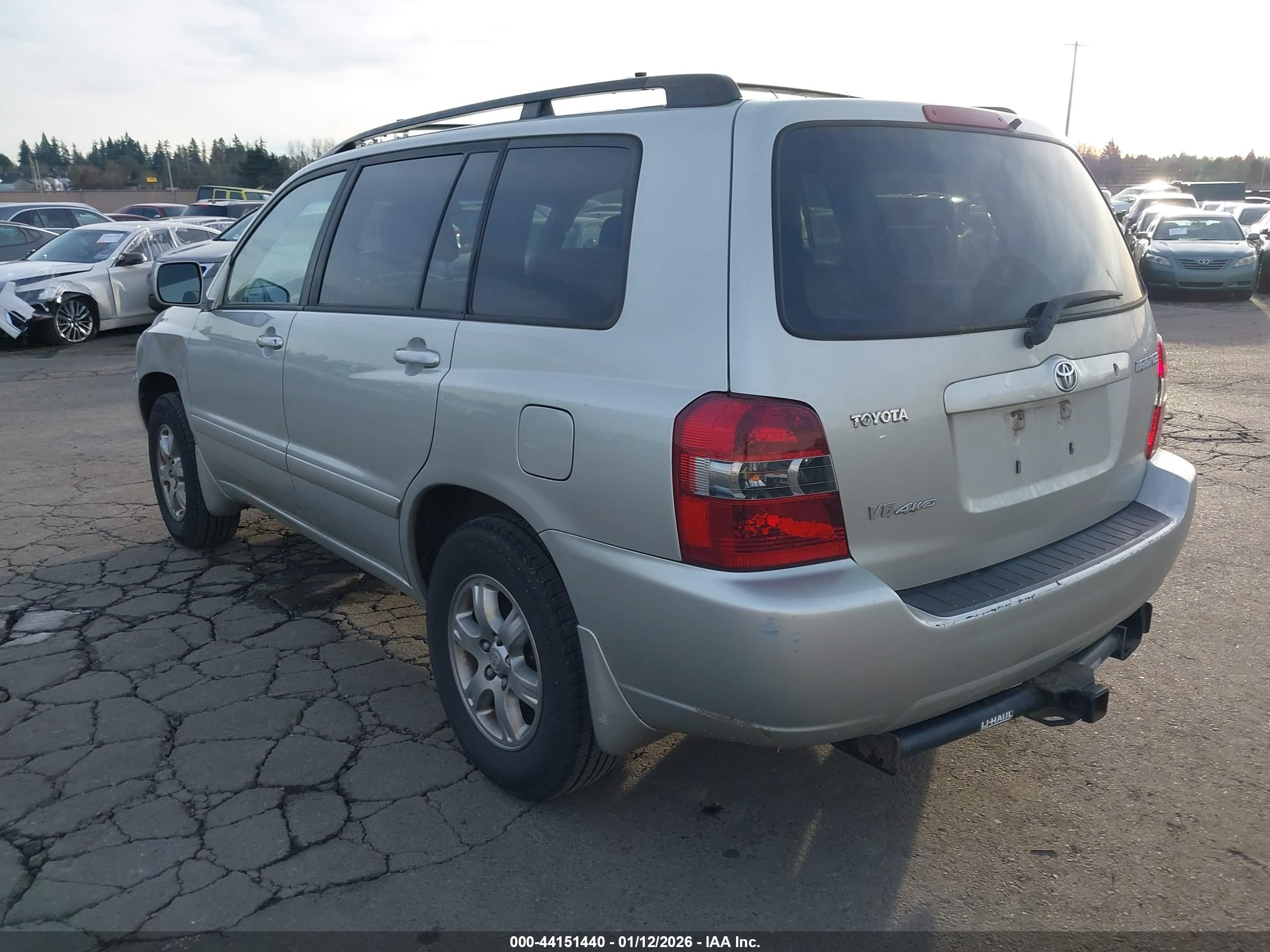 TOYOTA HIGHLANDER image 3