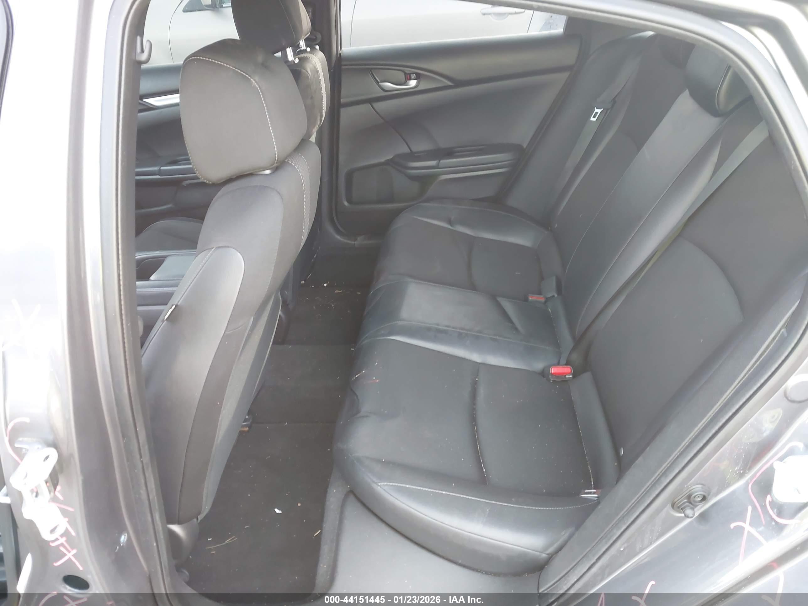 HONDA CIVIC image 8