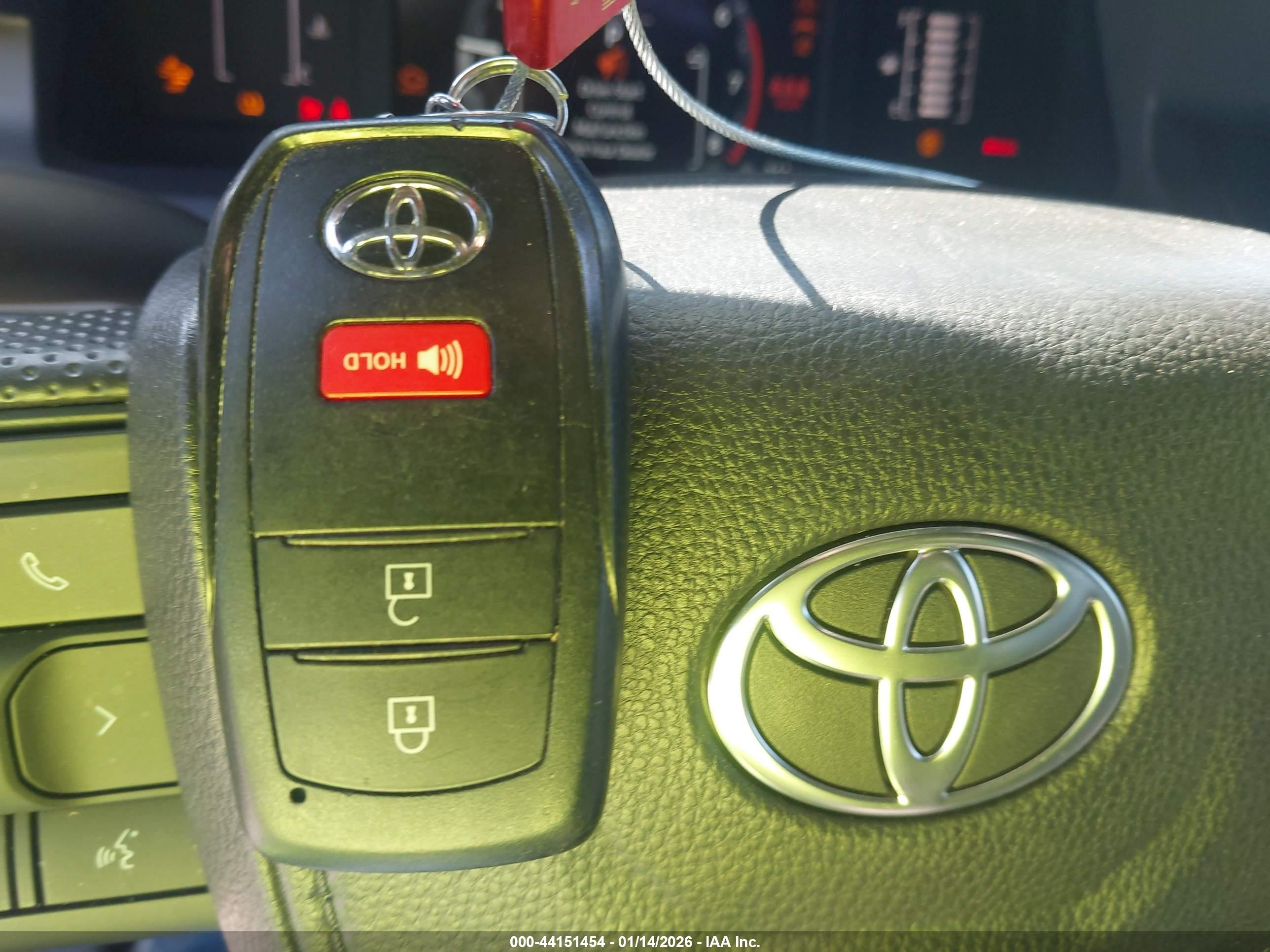 TOYOTA TACOMA image 11