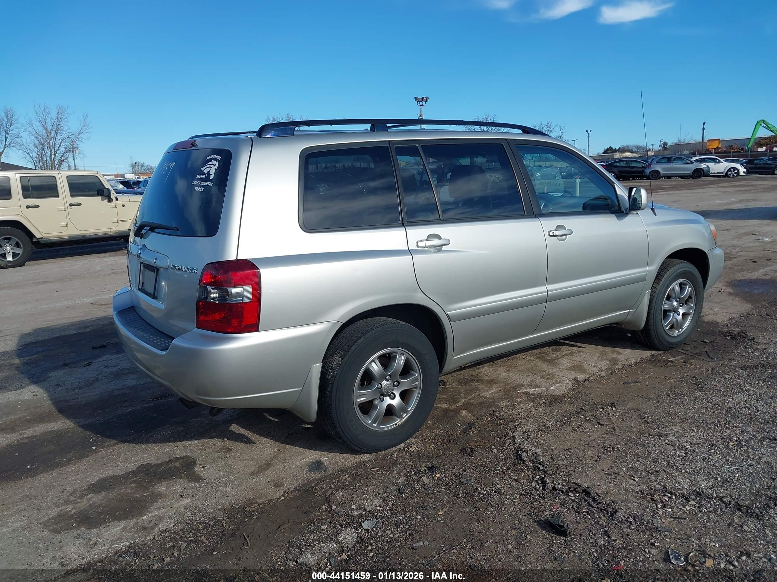 TOYOTA HIGHLANDER image 4
