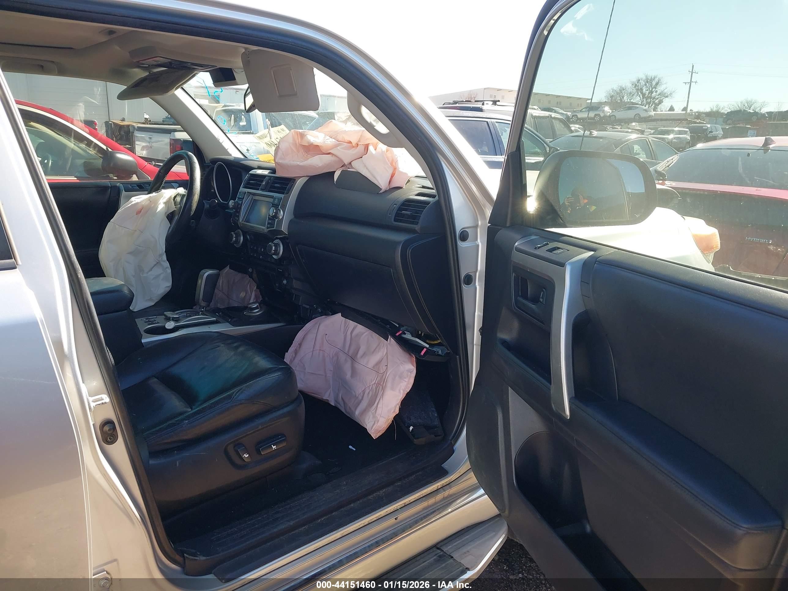 TOYOTA 4RUNNER image 5