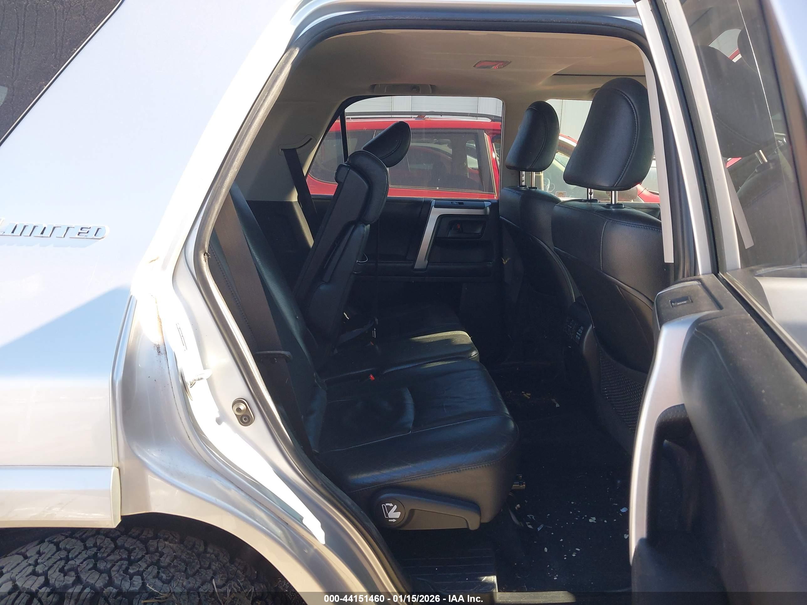TOYOTA 4RUNNER image 8
