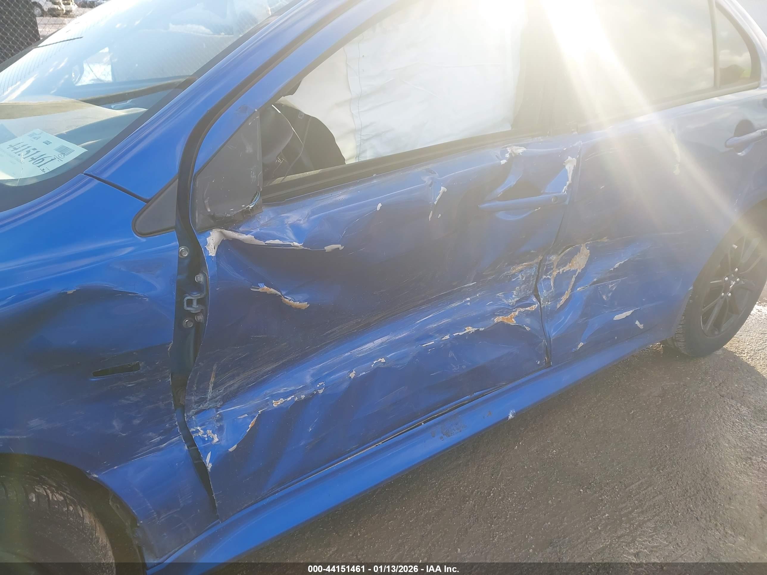 MITSUBISHI LANCER image 6
