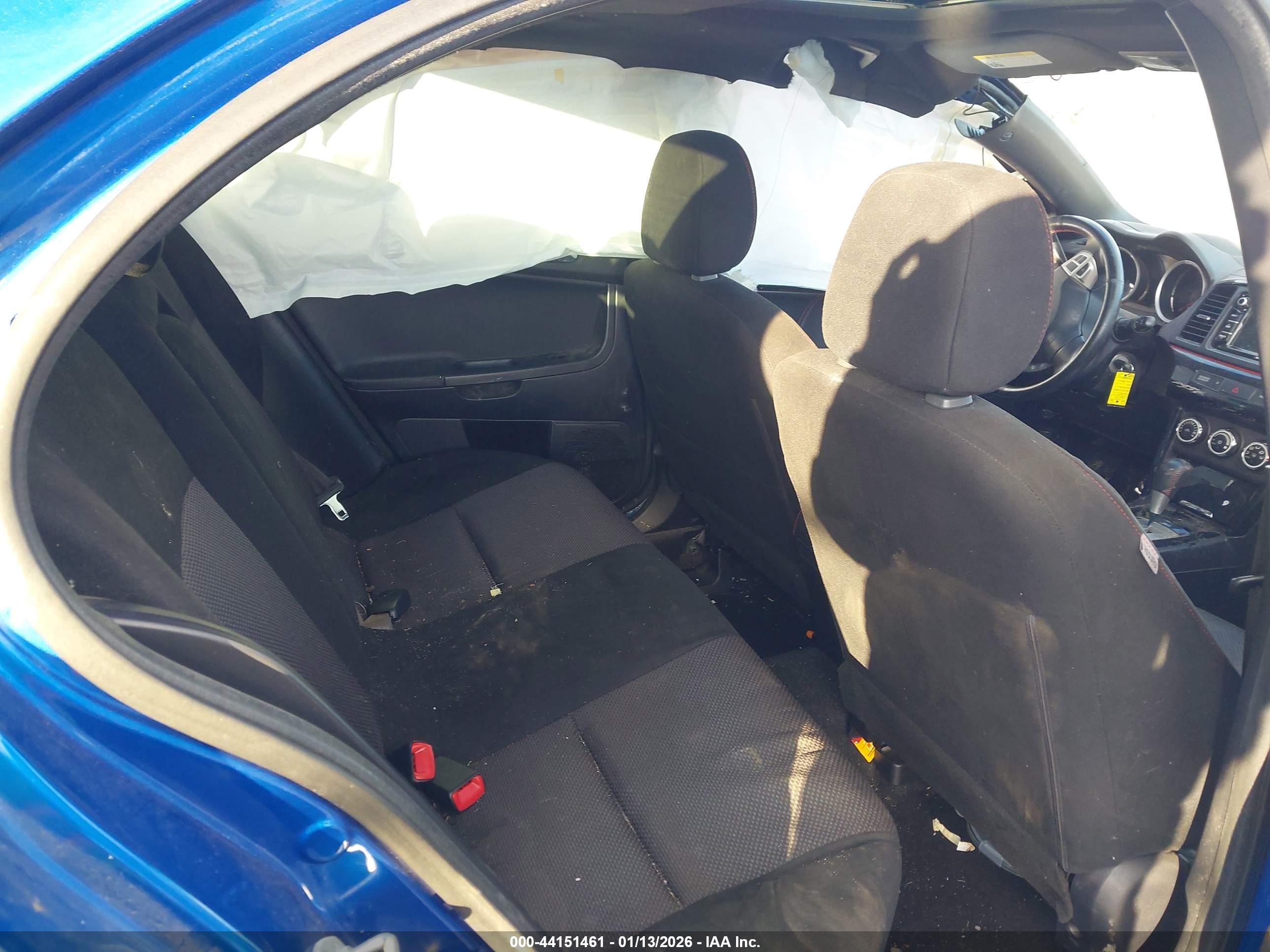 MITSUBISHI LANCER image 8