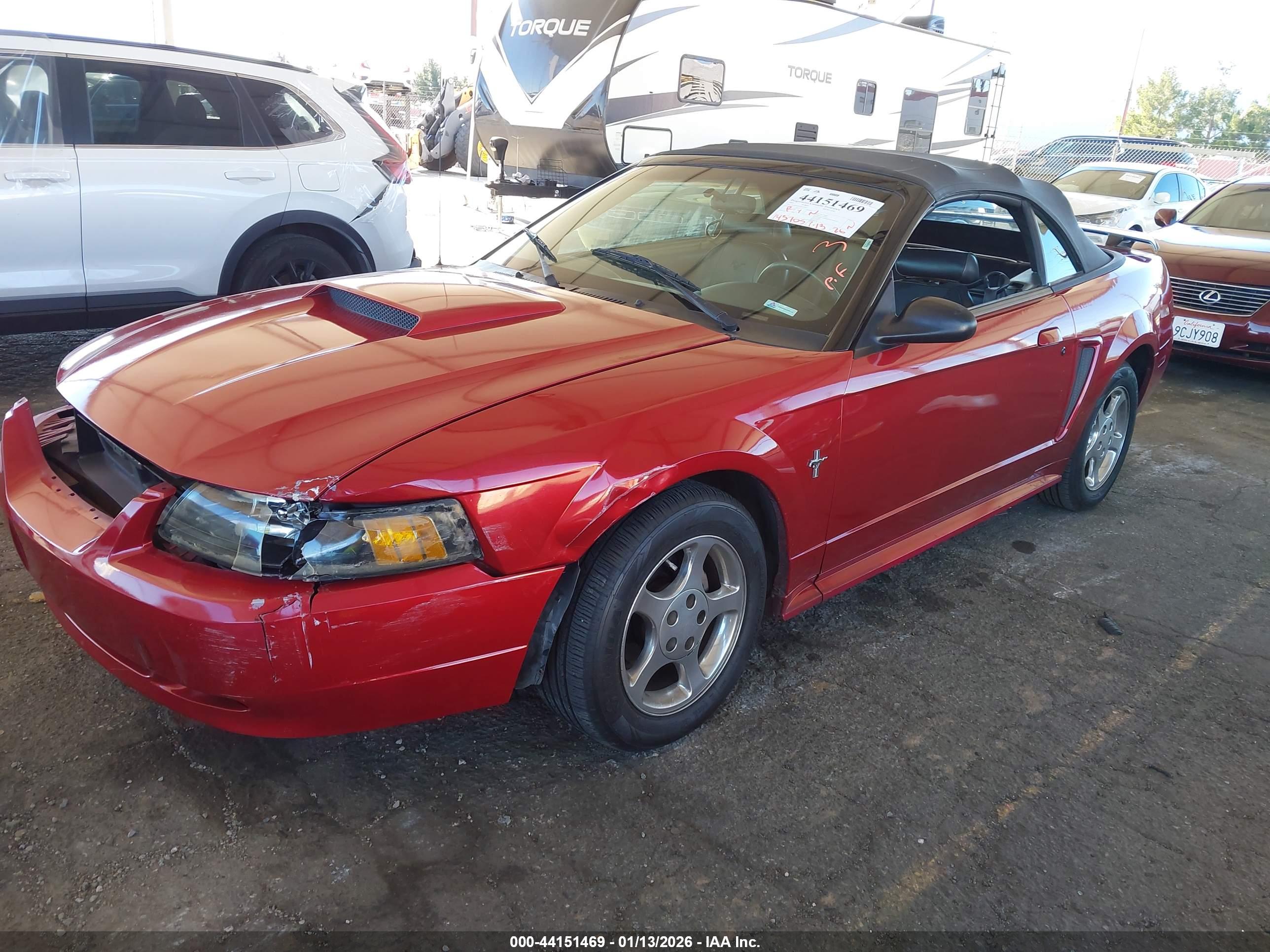 FORD MUSTANG image 2