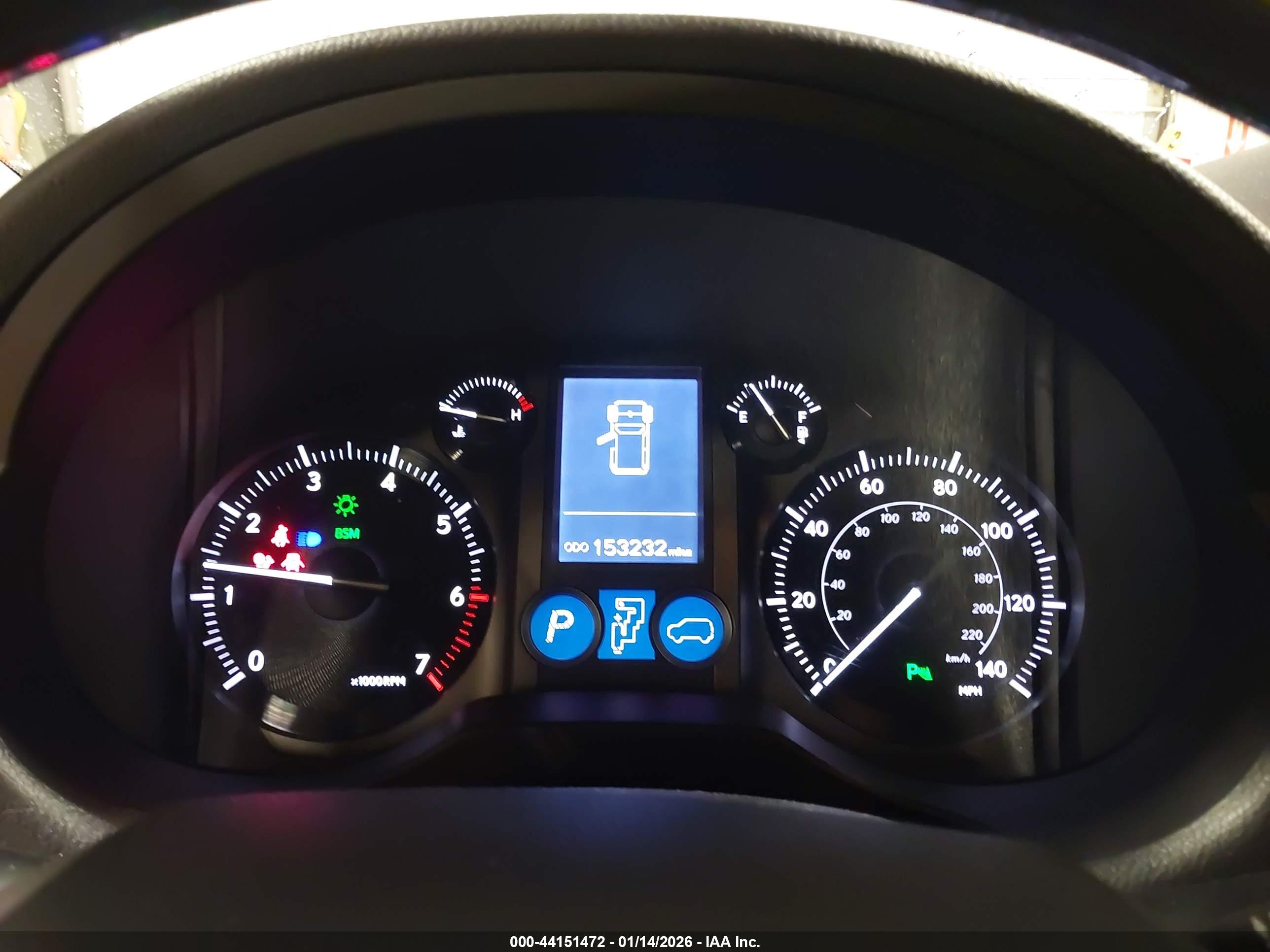 LEXUS GX image 7