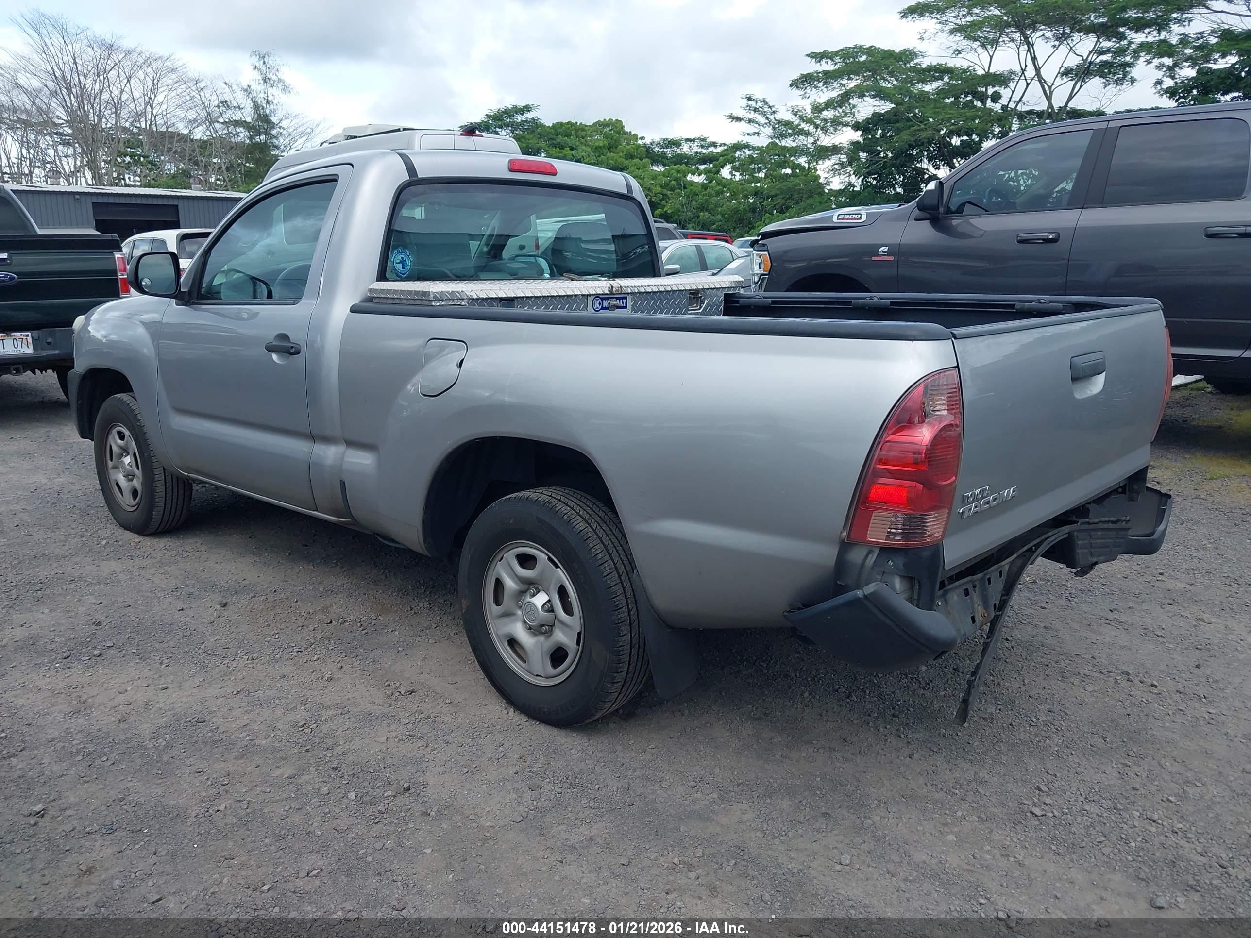 TOYOTA TACOMA image 3