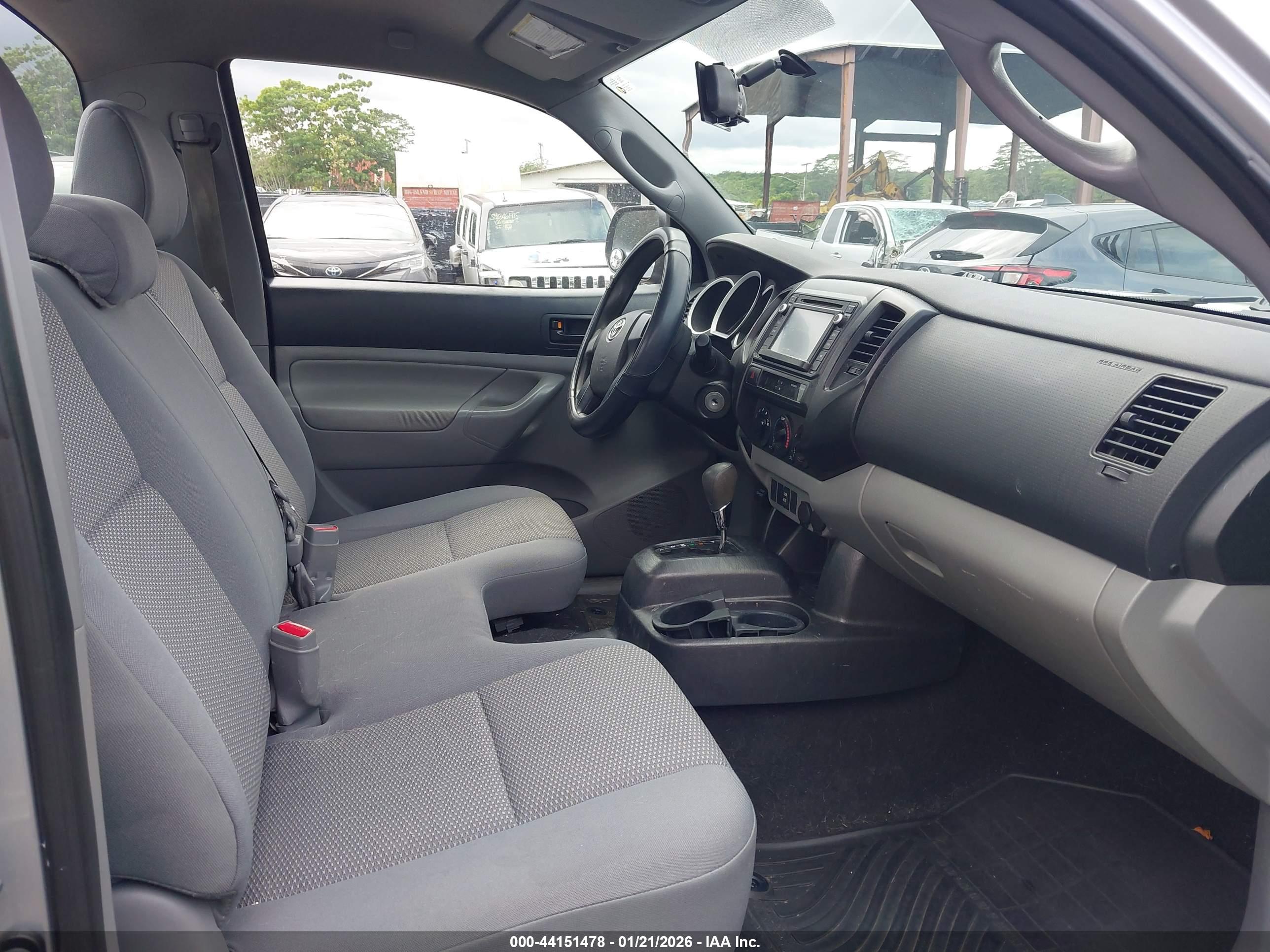 TOYOTA TACOMA image 5