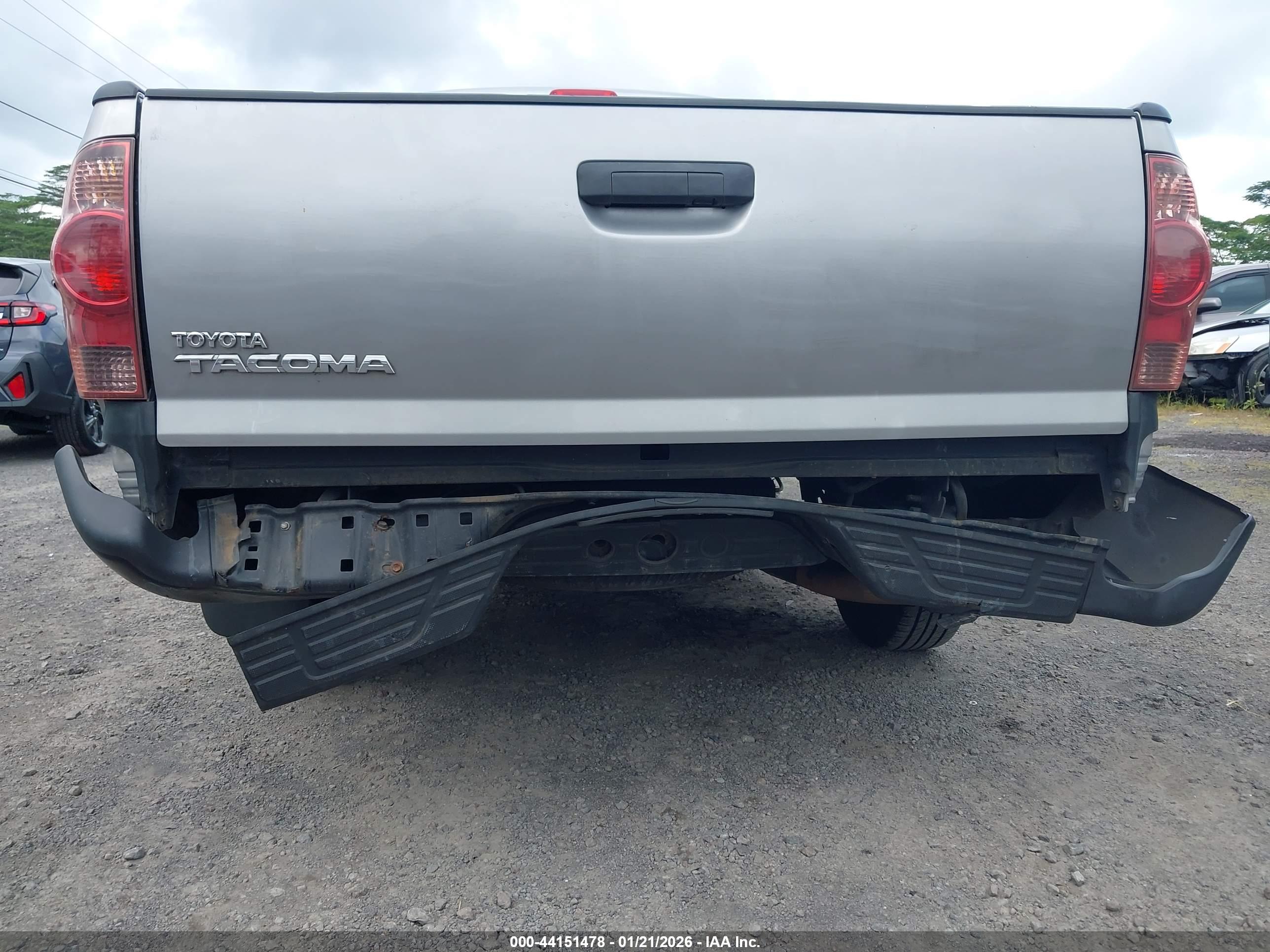 TOYOTA TACOMA image 6