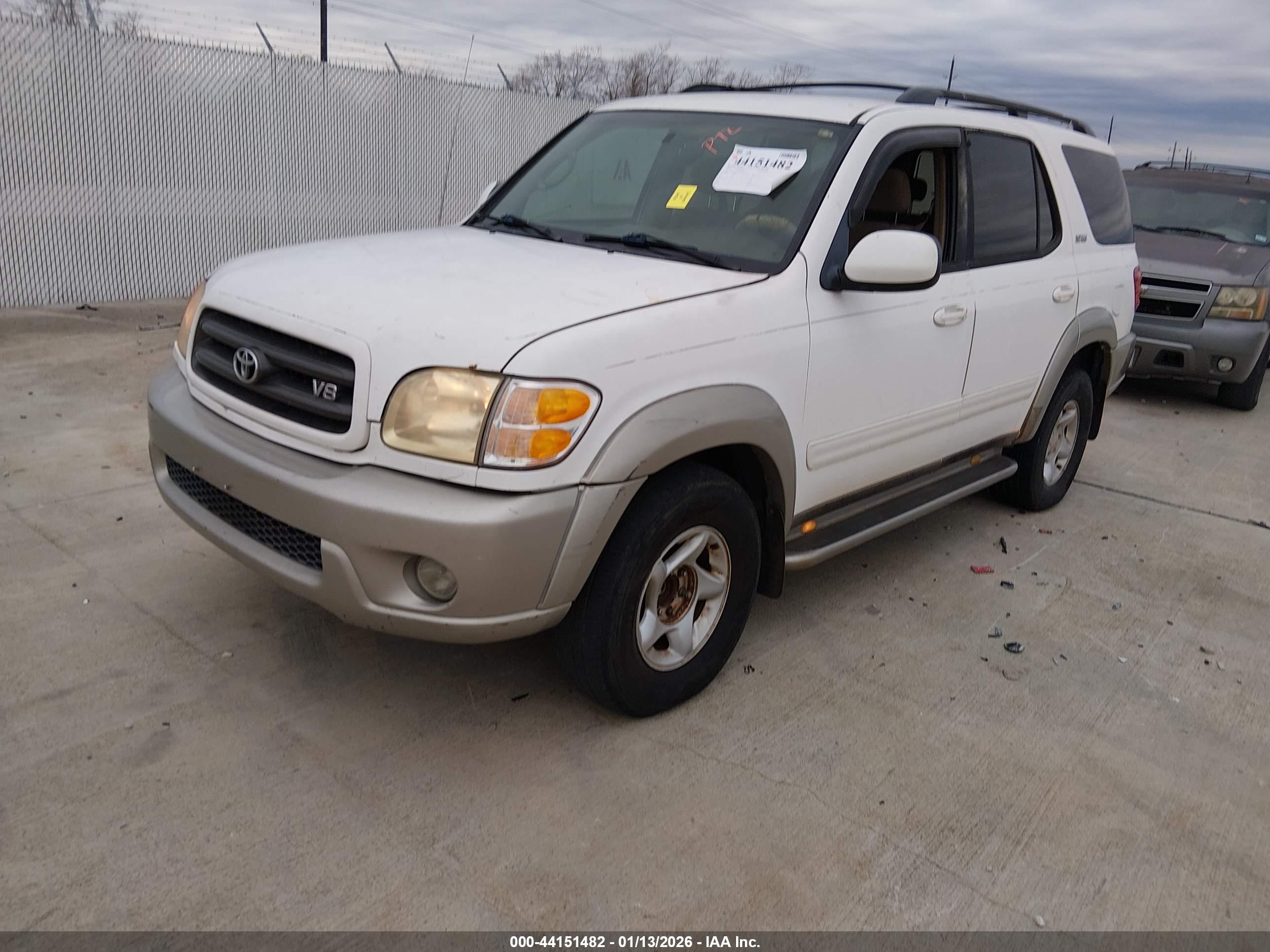 TOYOTA SEQUOIA image 2