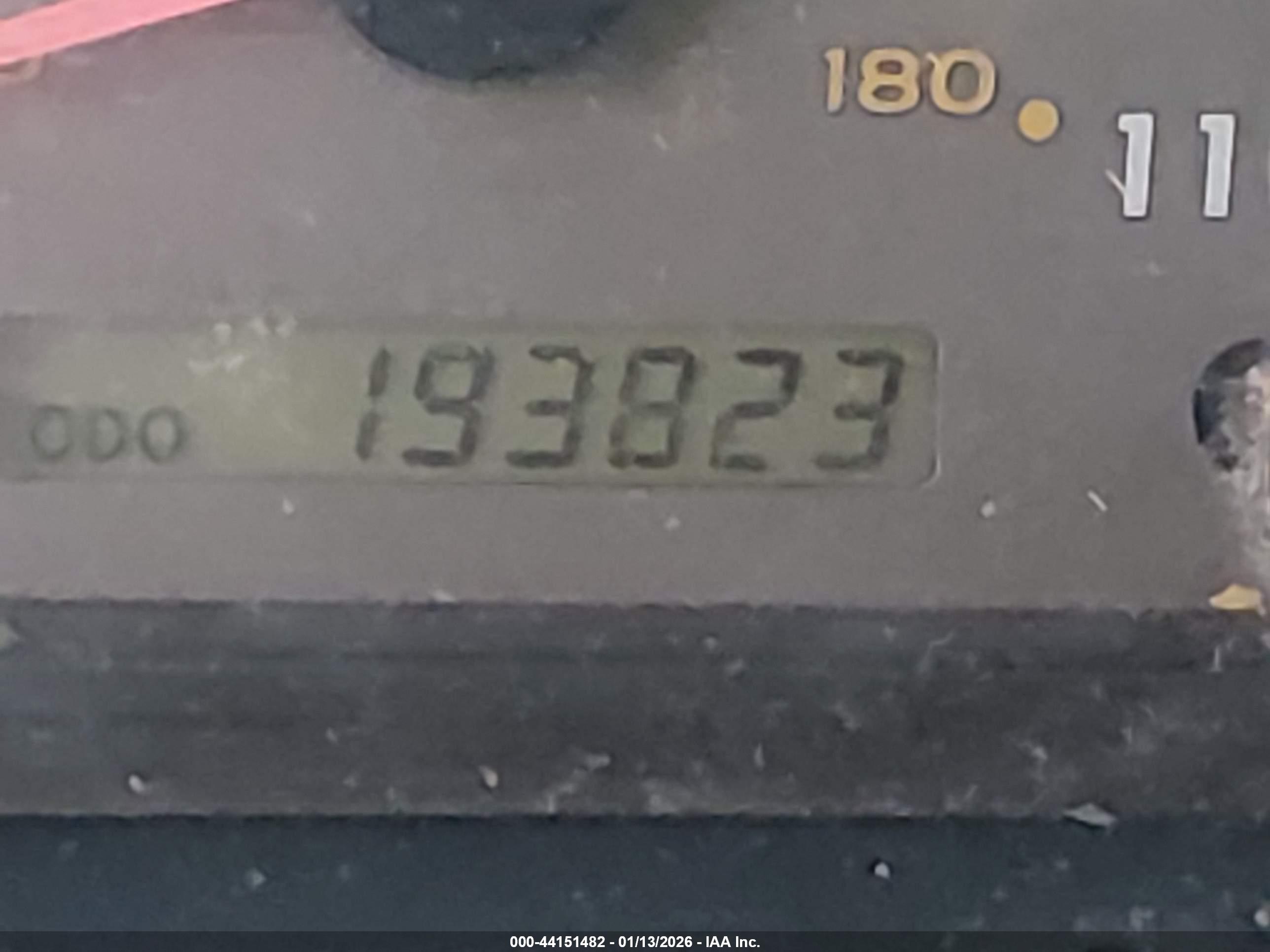 TOYOTA SEQUOIA image 7