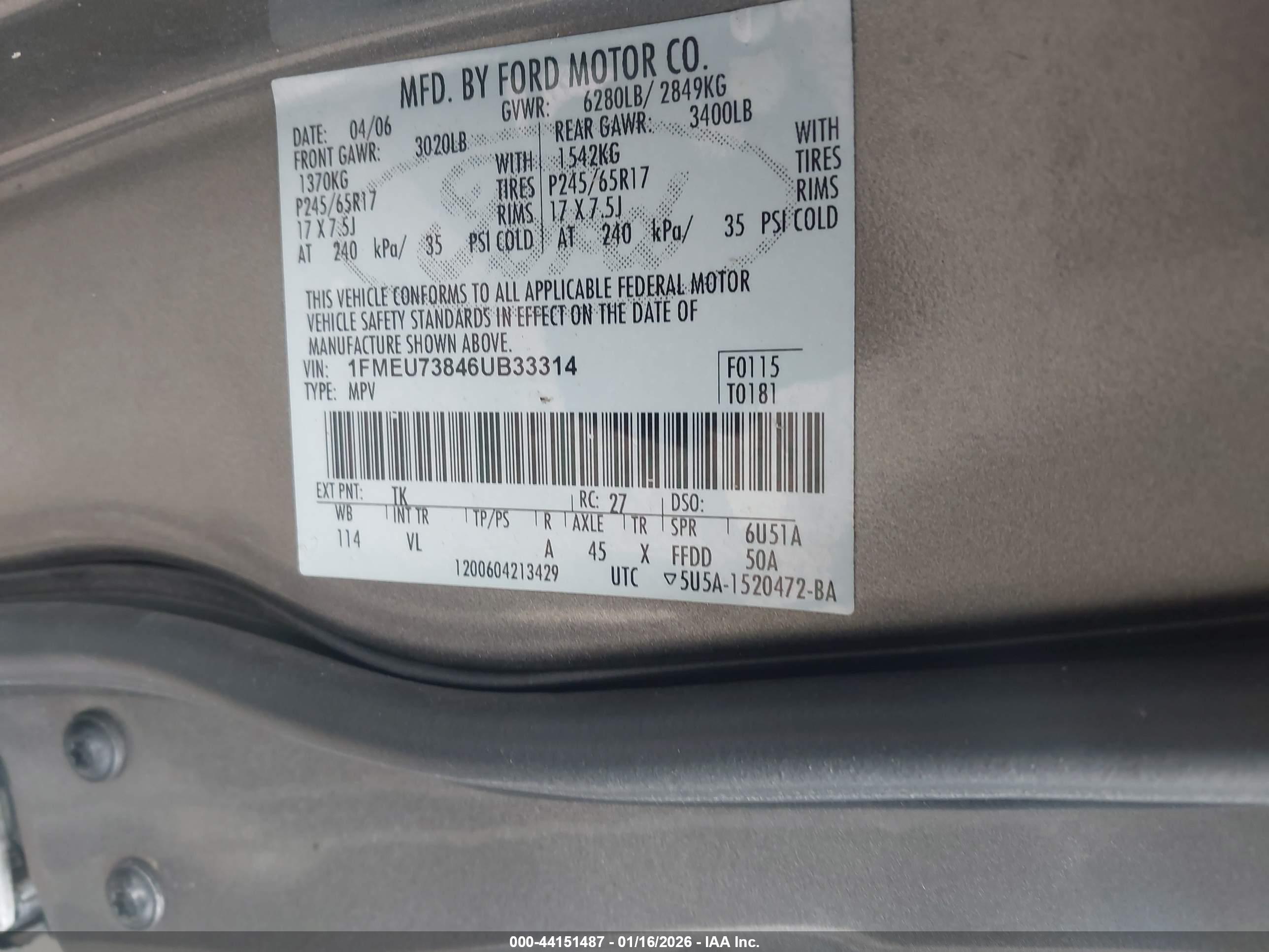 FORD EXPLORER image 9