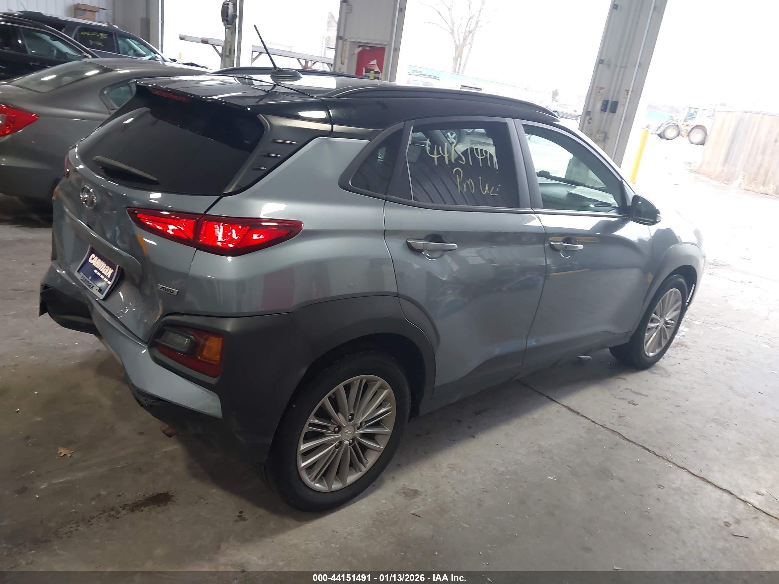 HYUNDAI KONA image 4