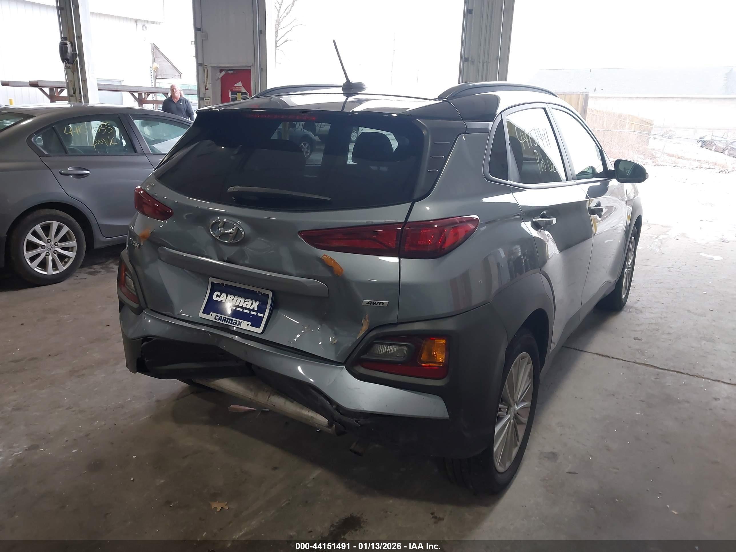 HYUNDAI KONA image 6