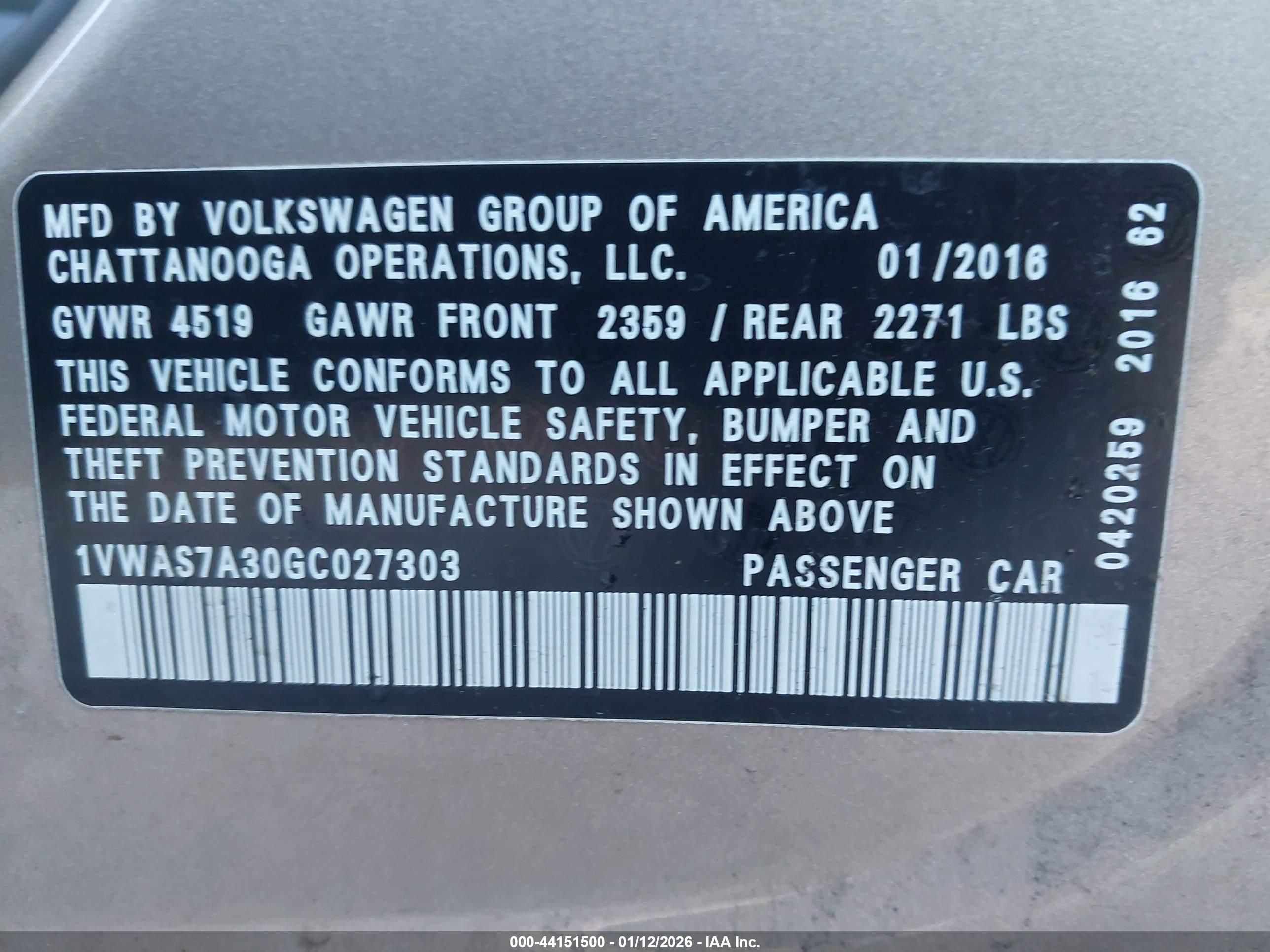 VOLKSWAGEN PASSAT image 9