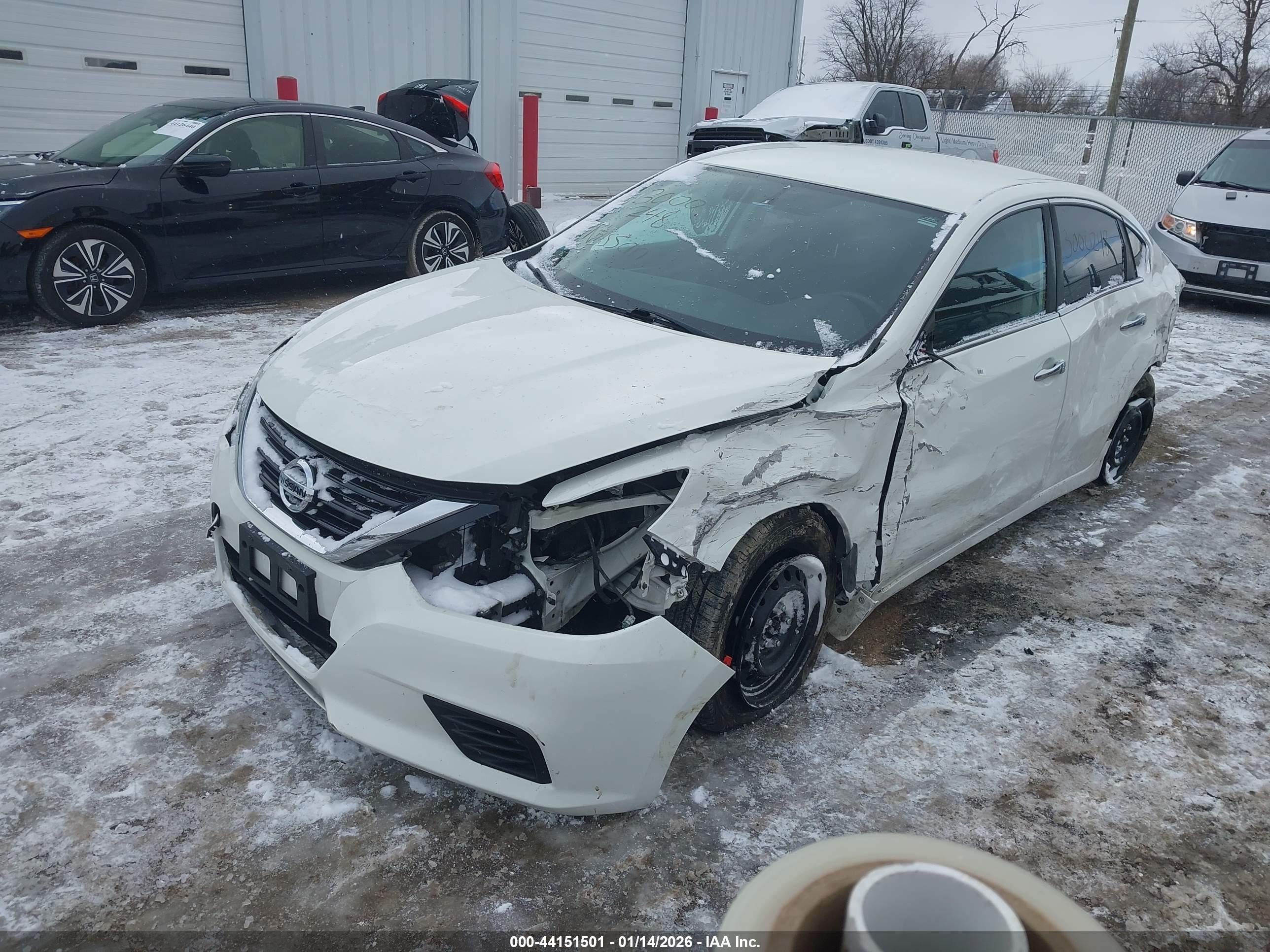 NISSAN ALTIMA image 2