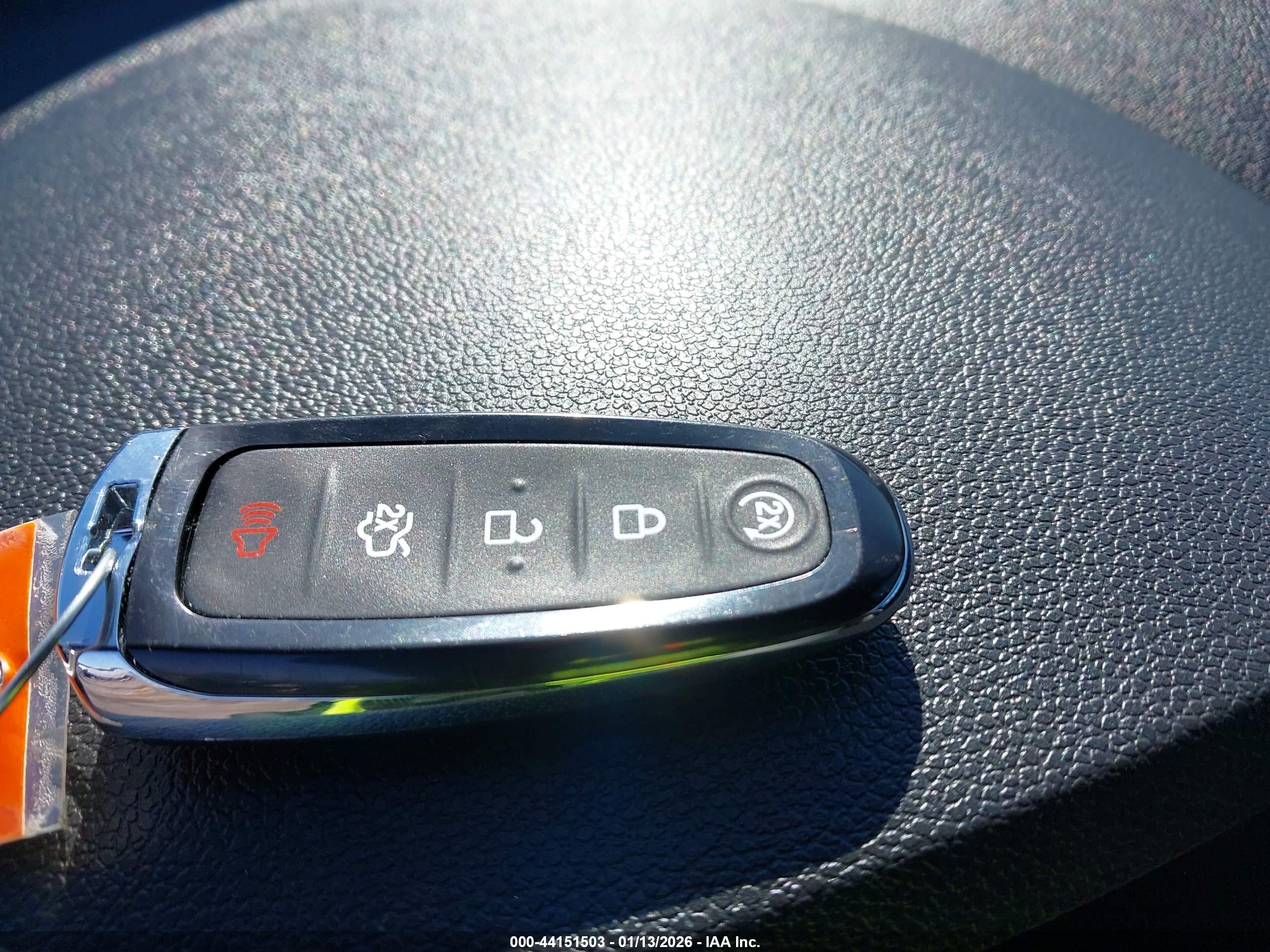 FORD EXPLORER image 11