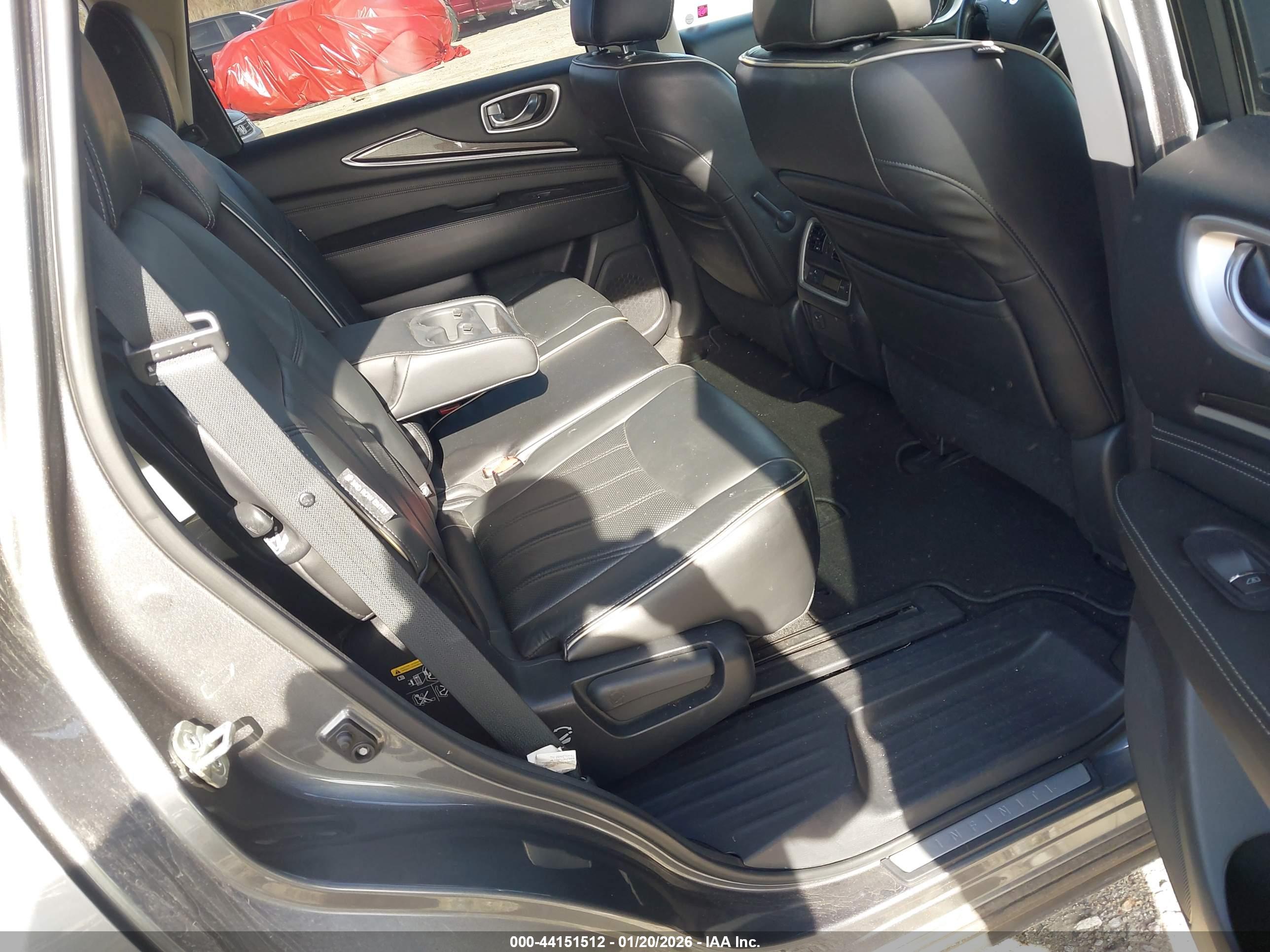 INFINITI QX60 image 8
