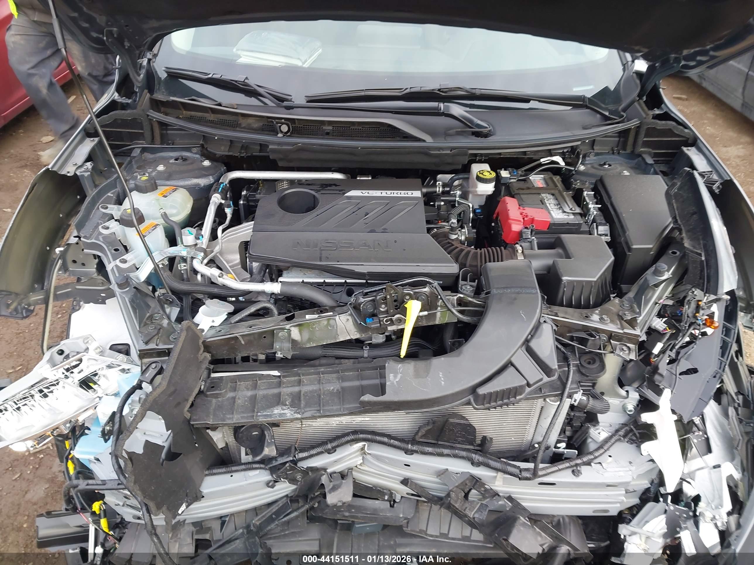 NISSAN ROGUE image 10