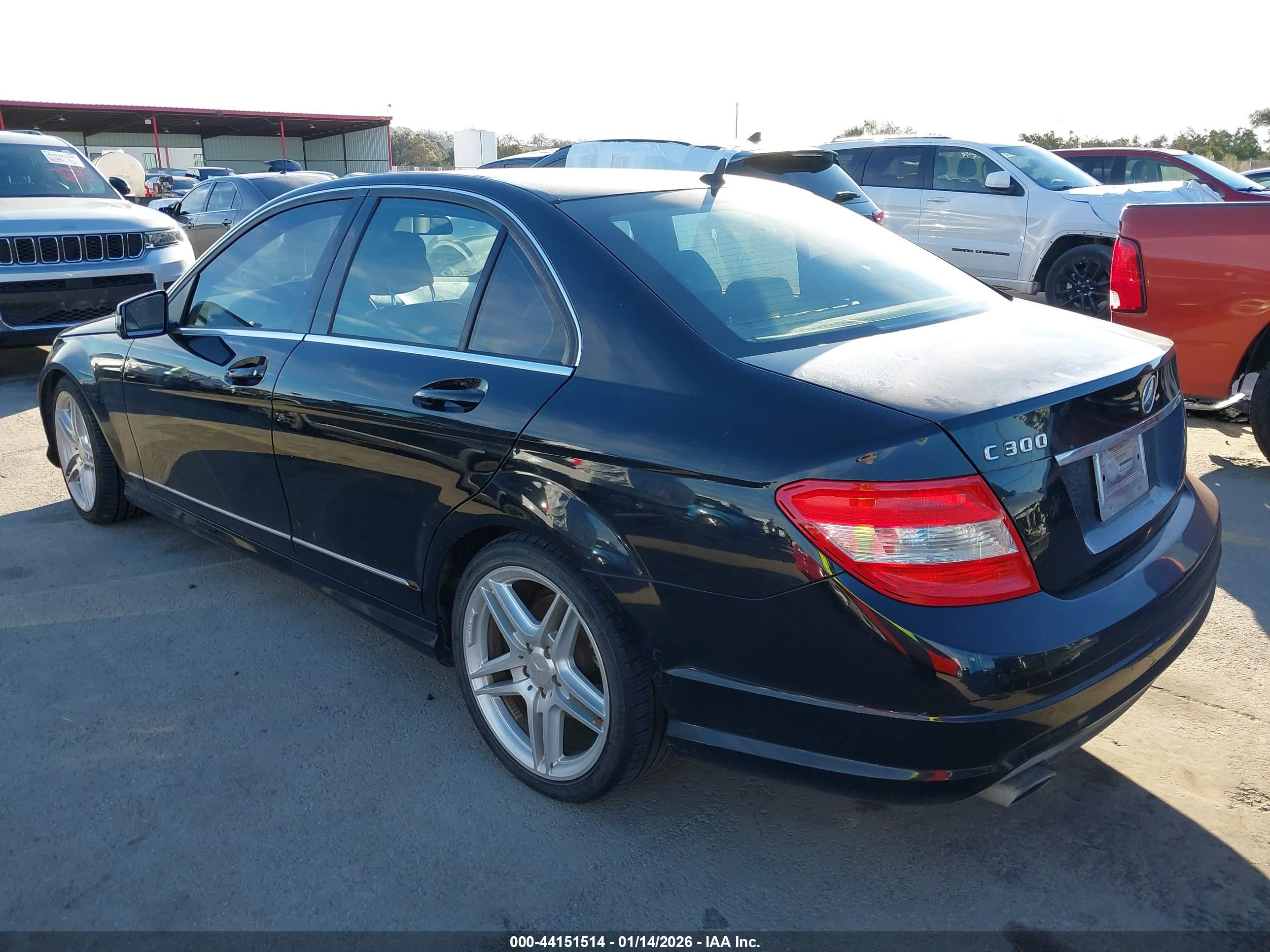 MERCEDES-BENZ C image 3