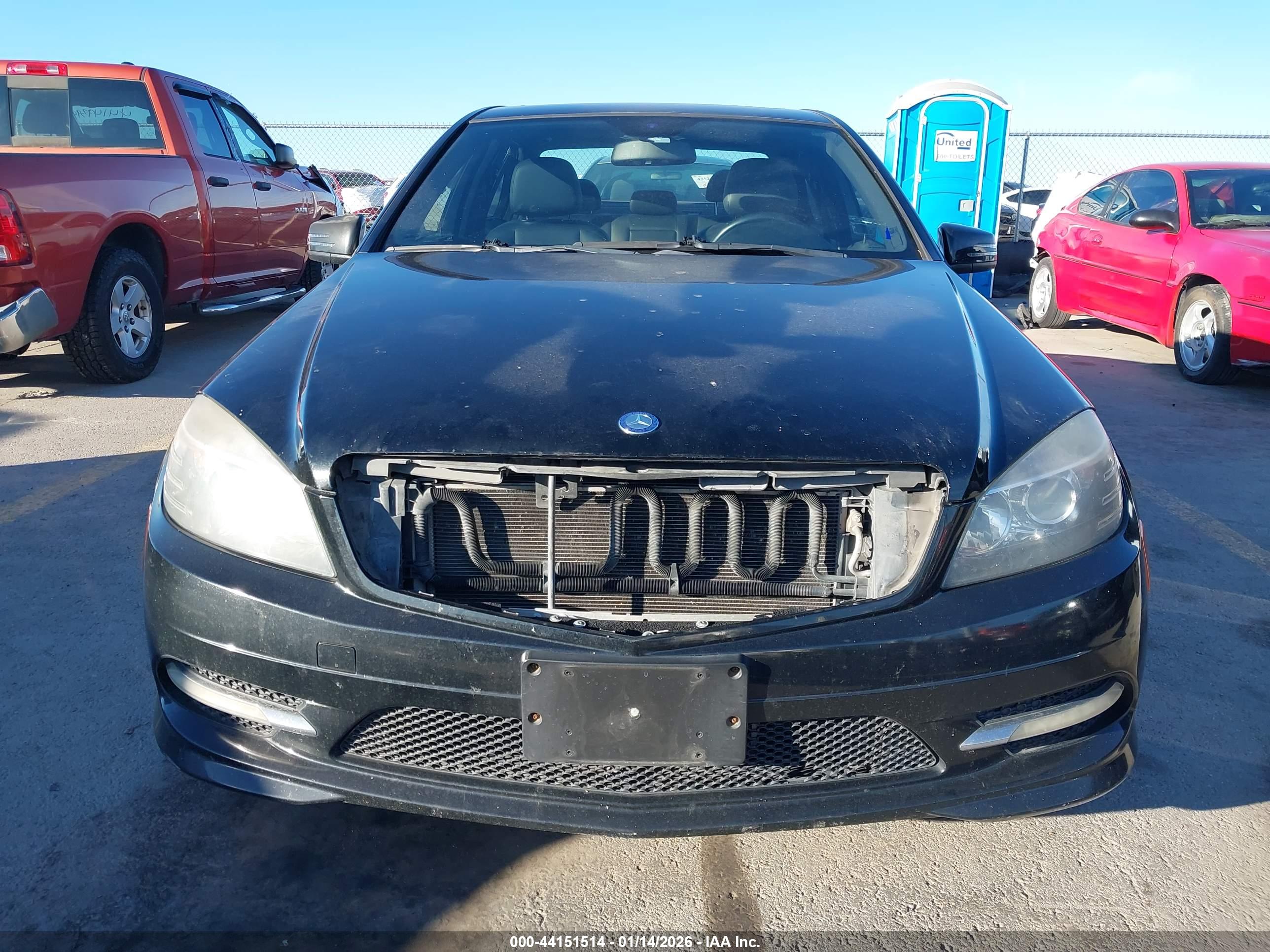 MERCEDES-BENZ C image 6