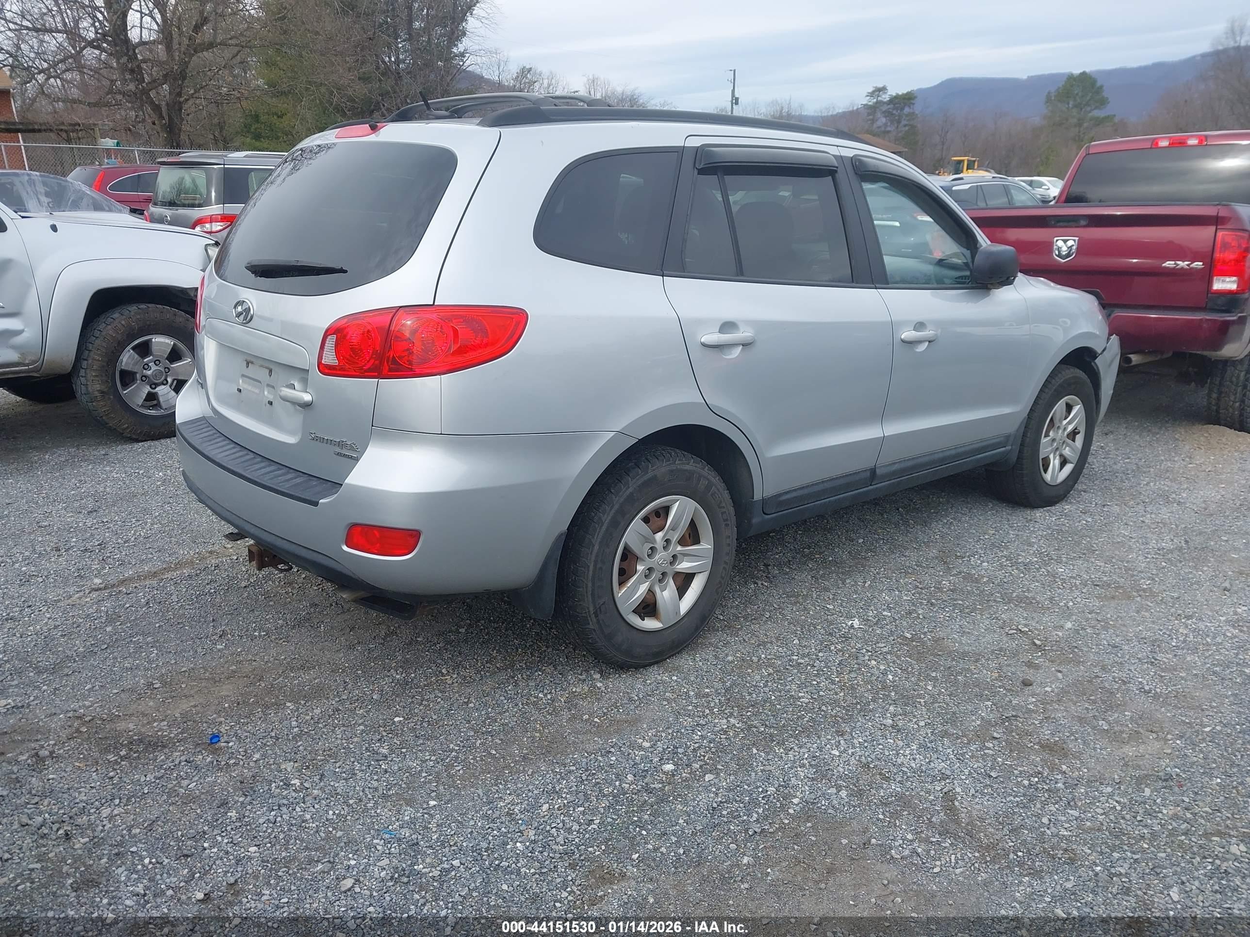 HYUNDAI SANTA image 4