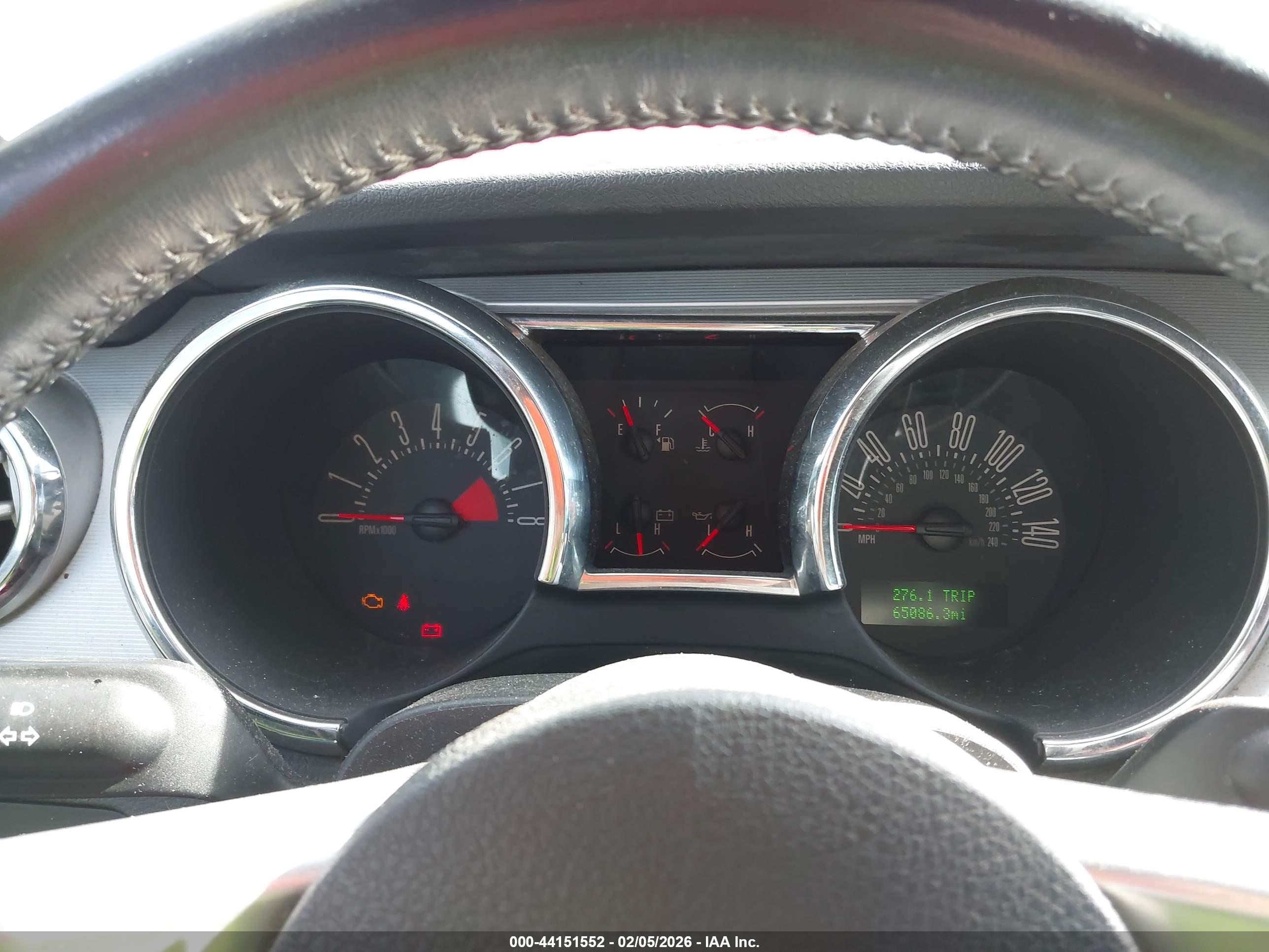 FORD MUSTANG image 7