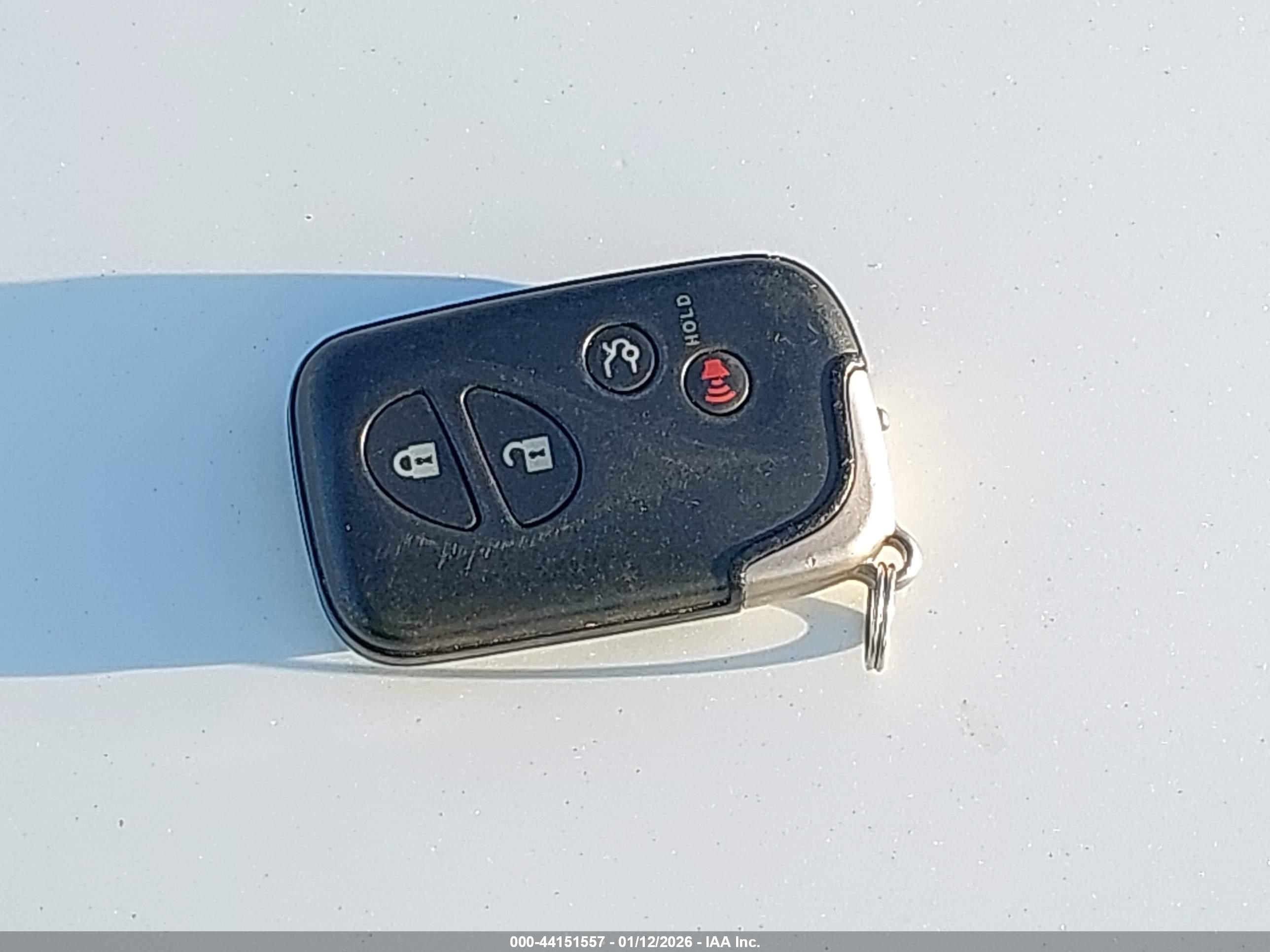 LEXUS IS image 11