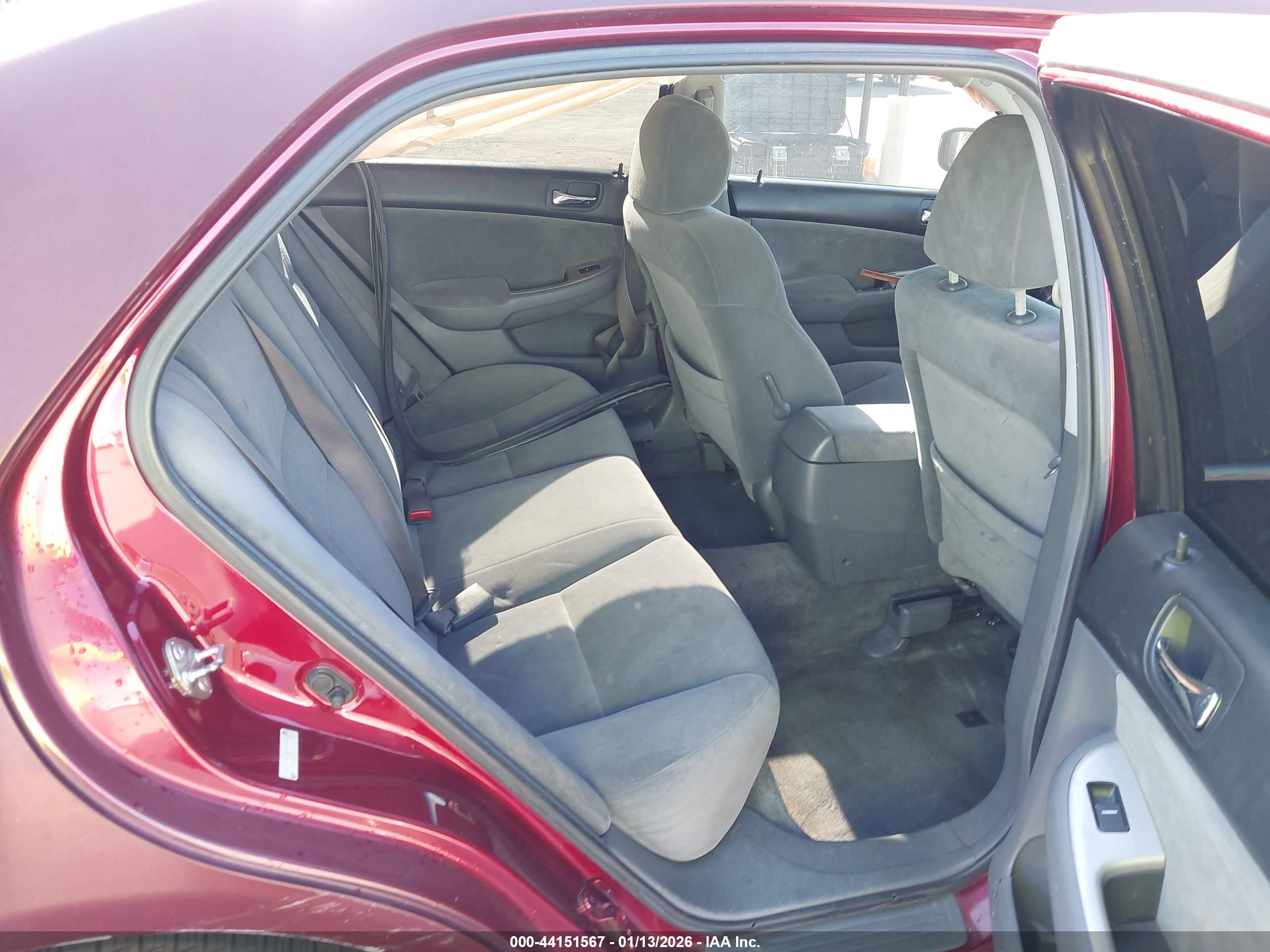 HONDA ACCORD image 8