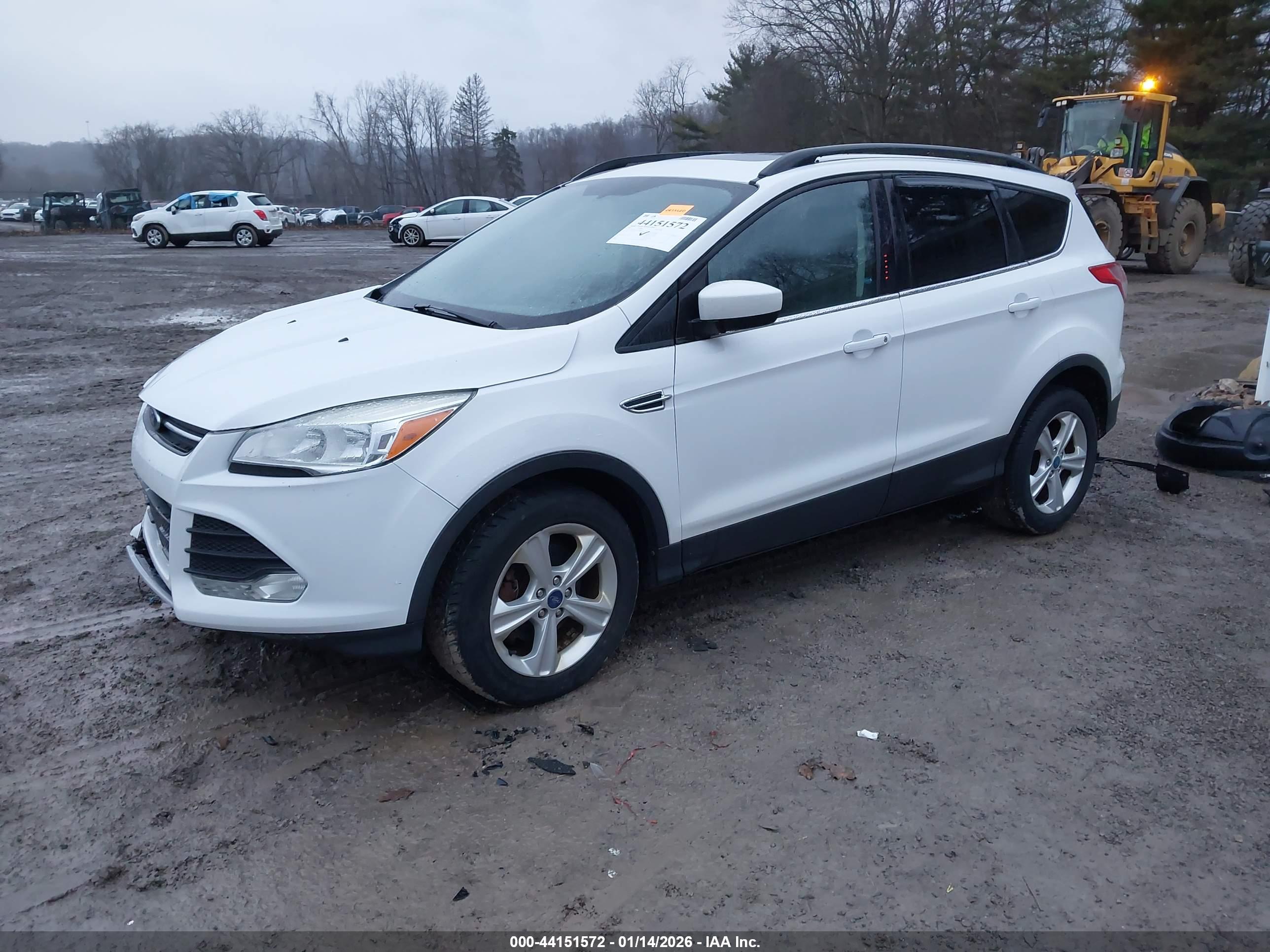 FORD ESCAPE image 2