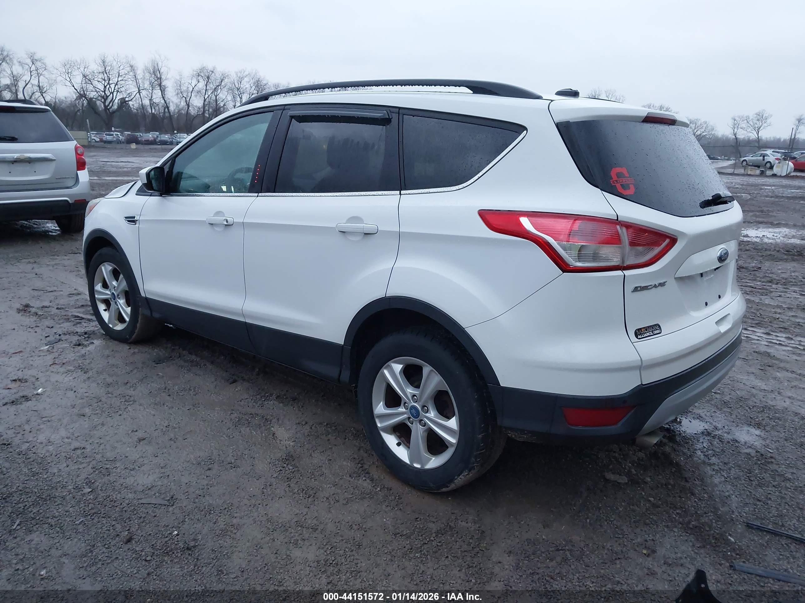 FORD ESCAPE image 3