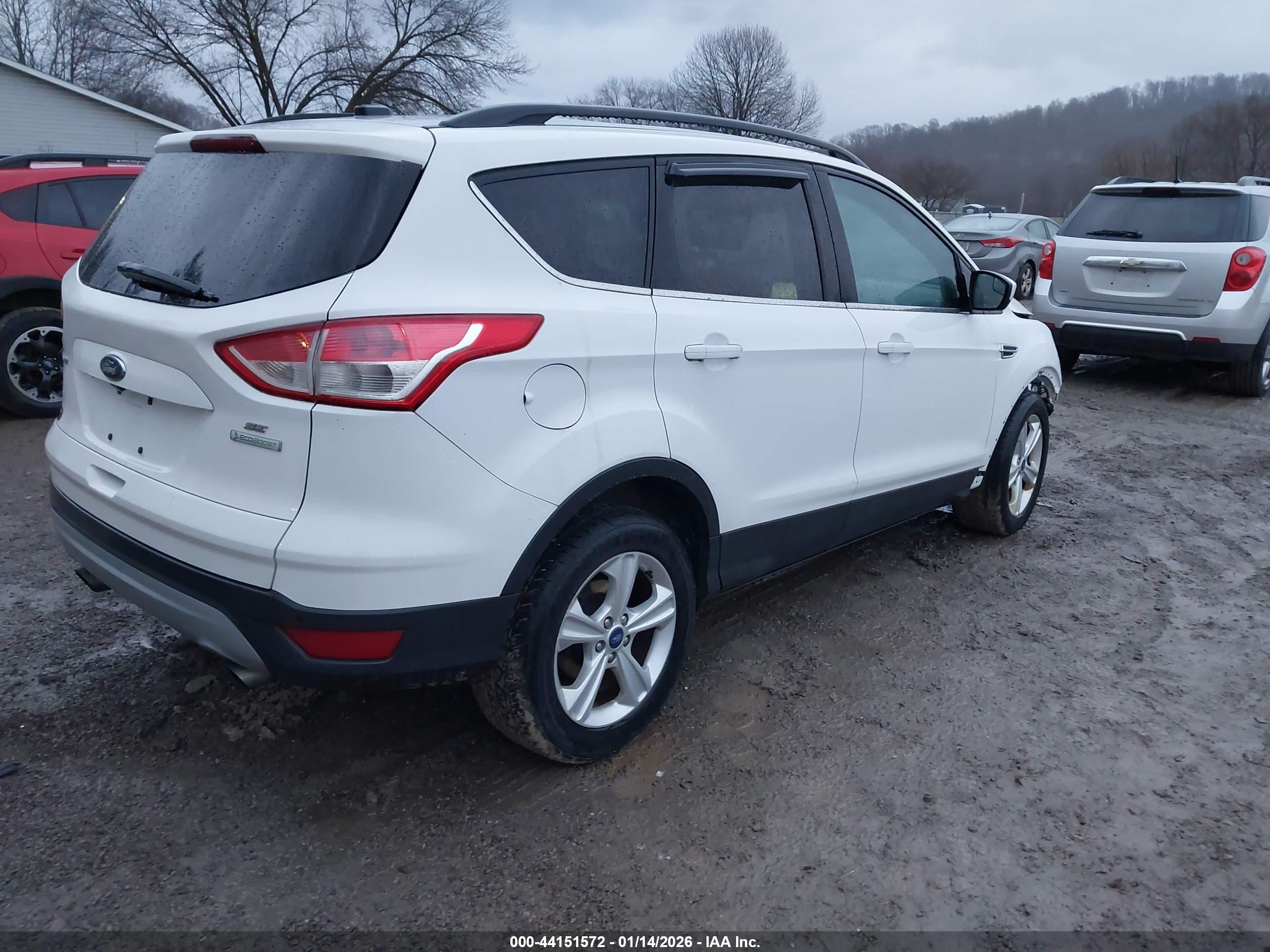 FORD ESCAPE image 4