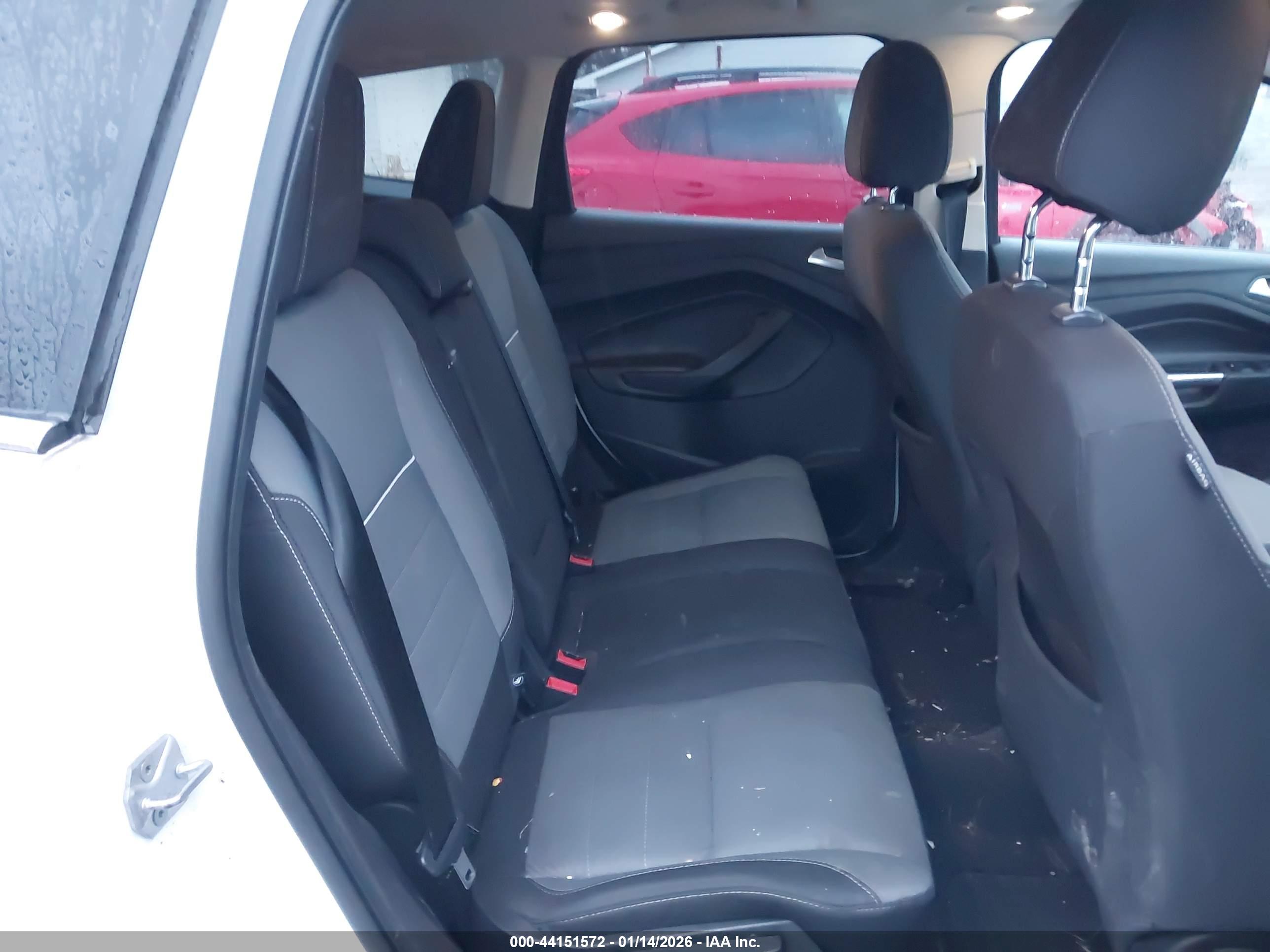FORD ESCAPE image 8