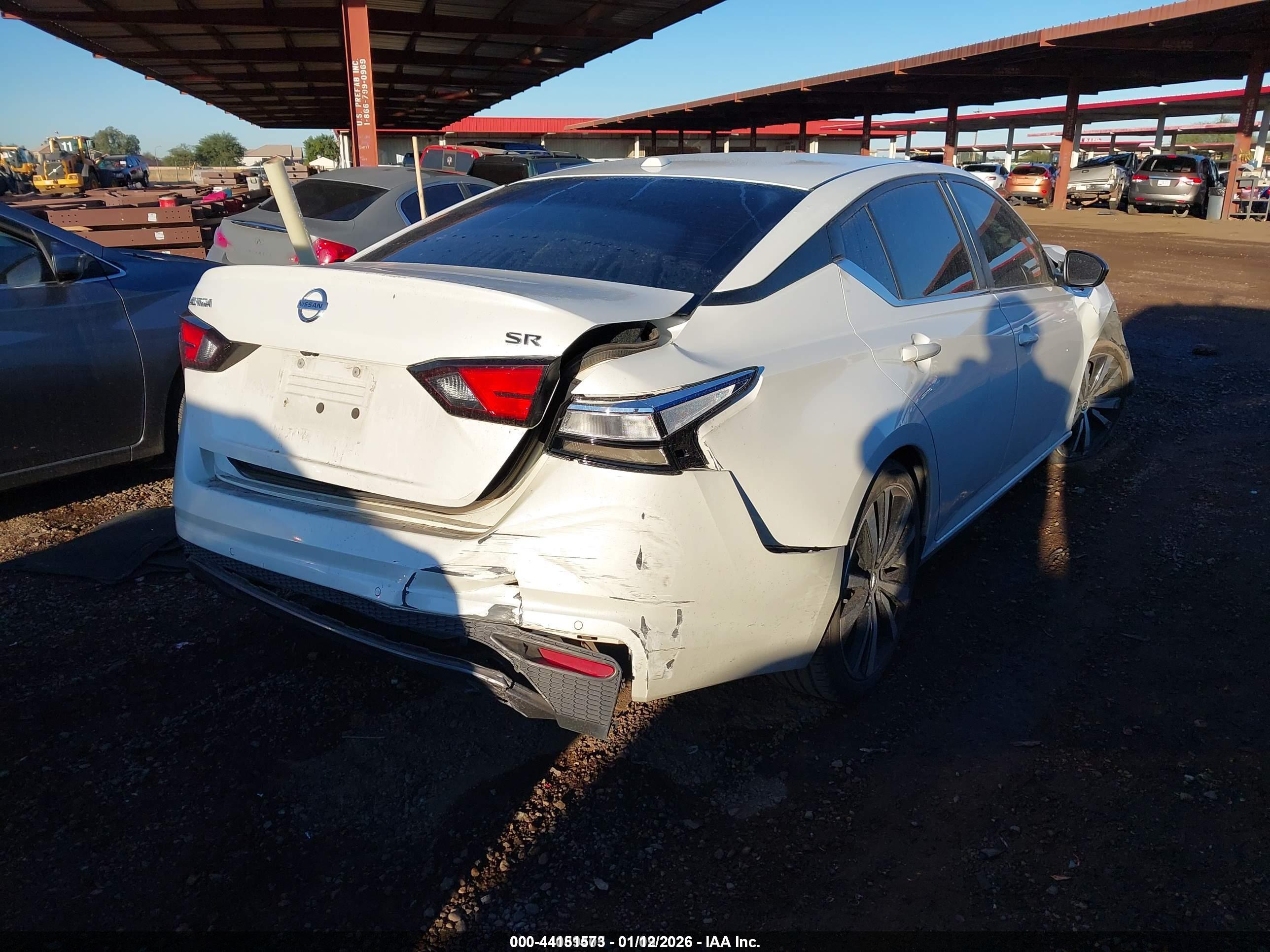NISSAN ALTIMA image 4