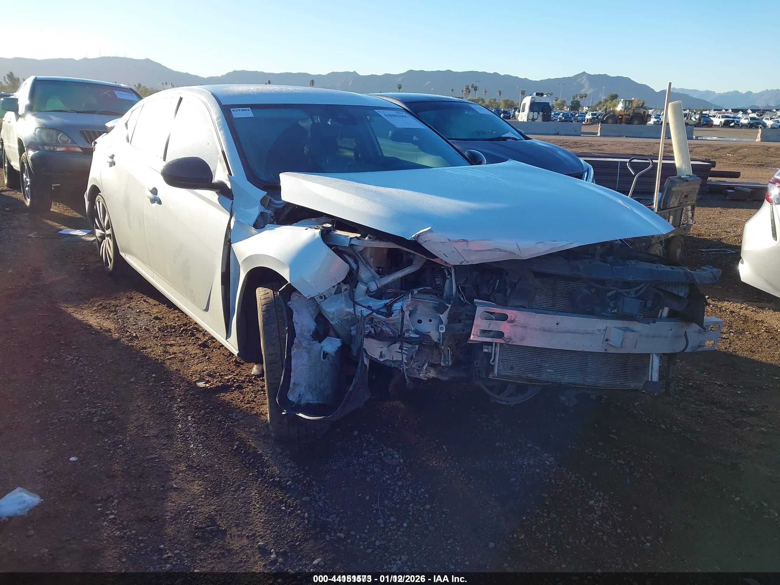 NISSAN ALTIMA image 6