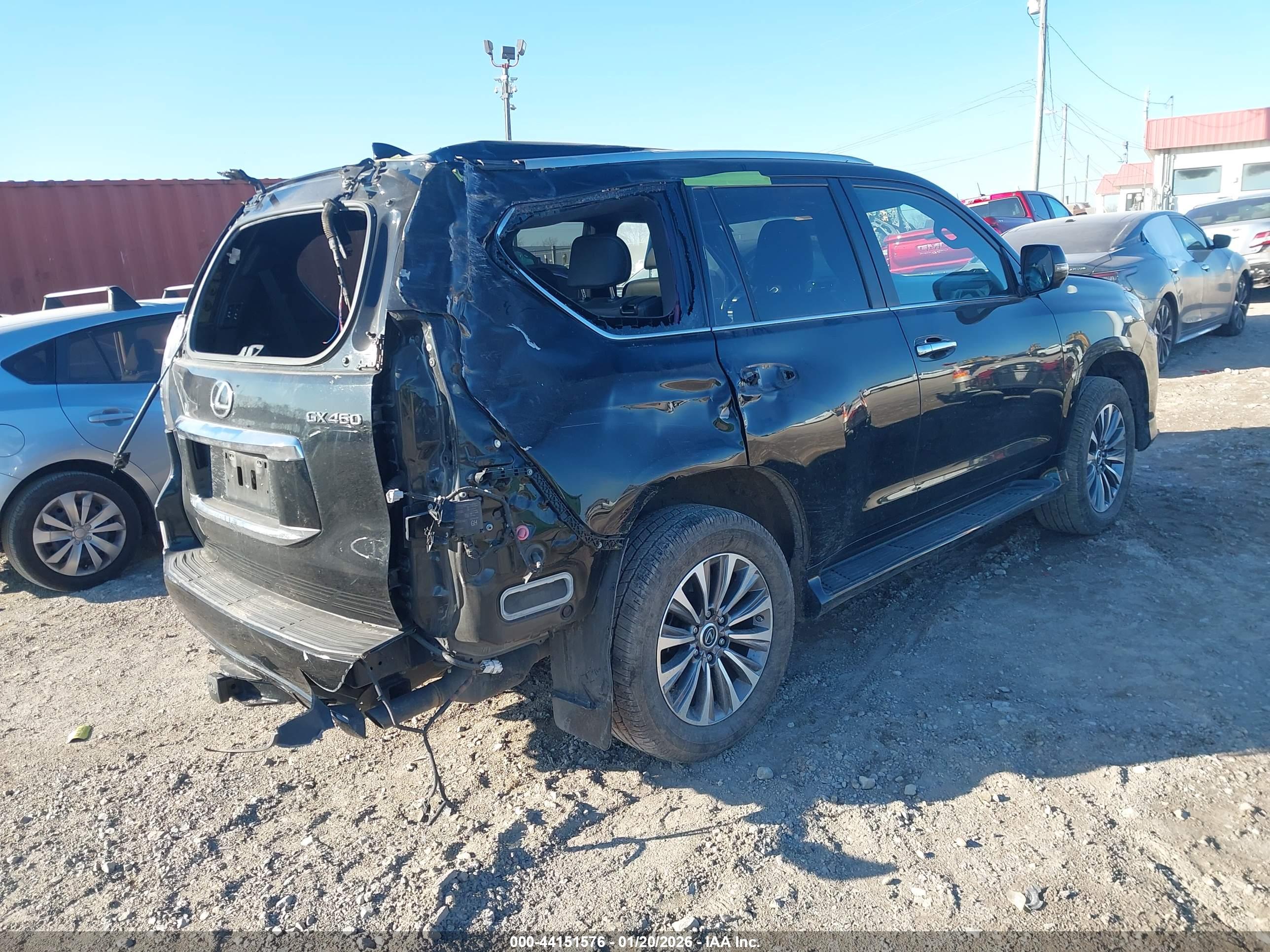 LEXUS GX image 4